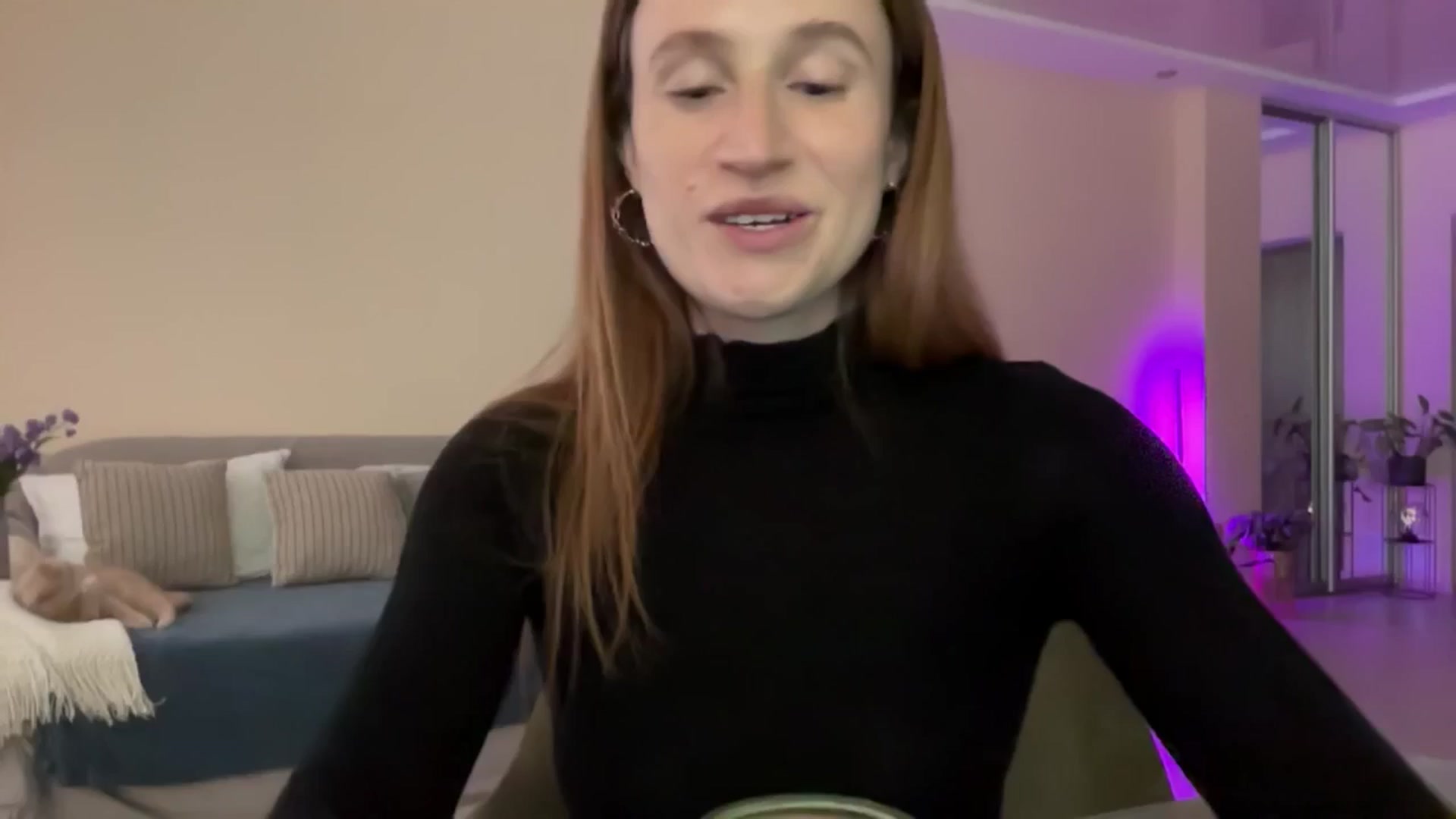 Gallery image thumbnail from LovelyBvnny's myfreecams stream on, 06/03/2024, 17:06 image 9 of 20