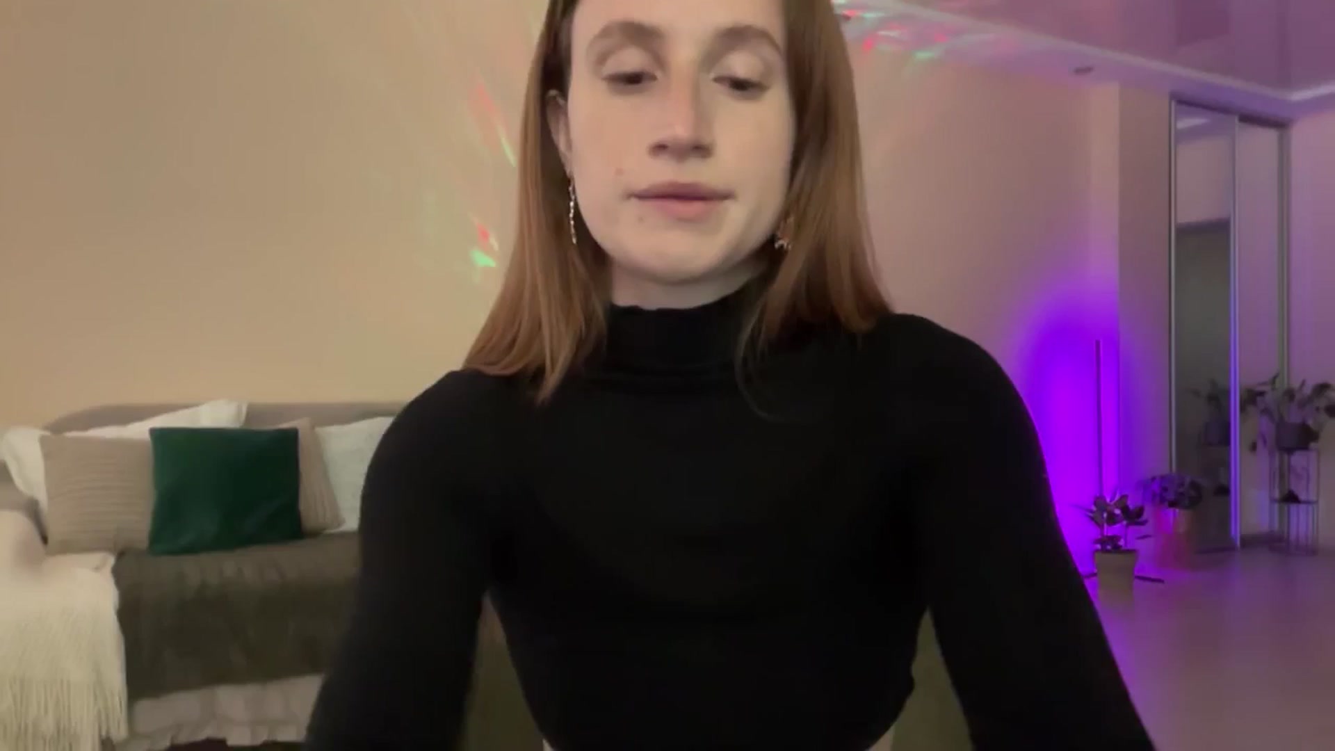 Gallery image thumbnail from LovelyBvnny's myfreecams stream on, 06/23/2024, 13:47 image 13 of 20