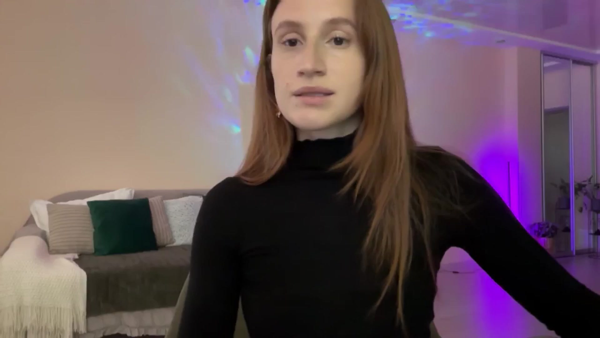 Gallery image thumbnail from LovelyBvnny's myfreecams stream on, 06/23/2024, 13:47 image 6 of 20