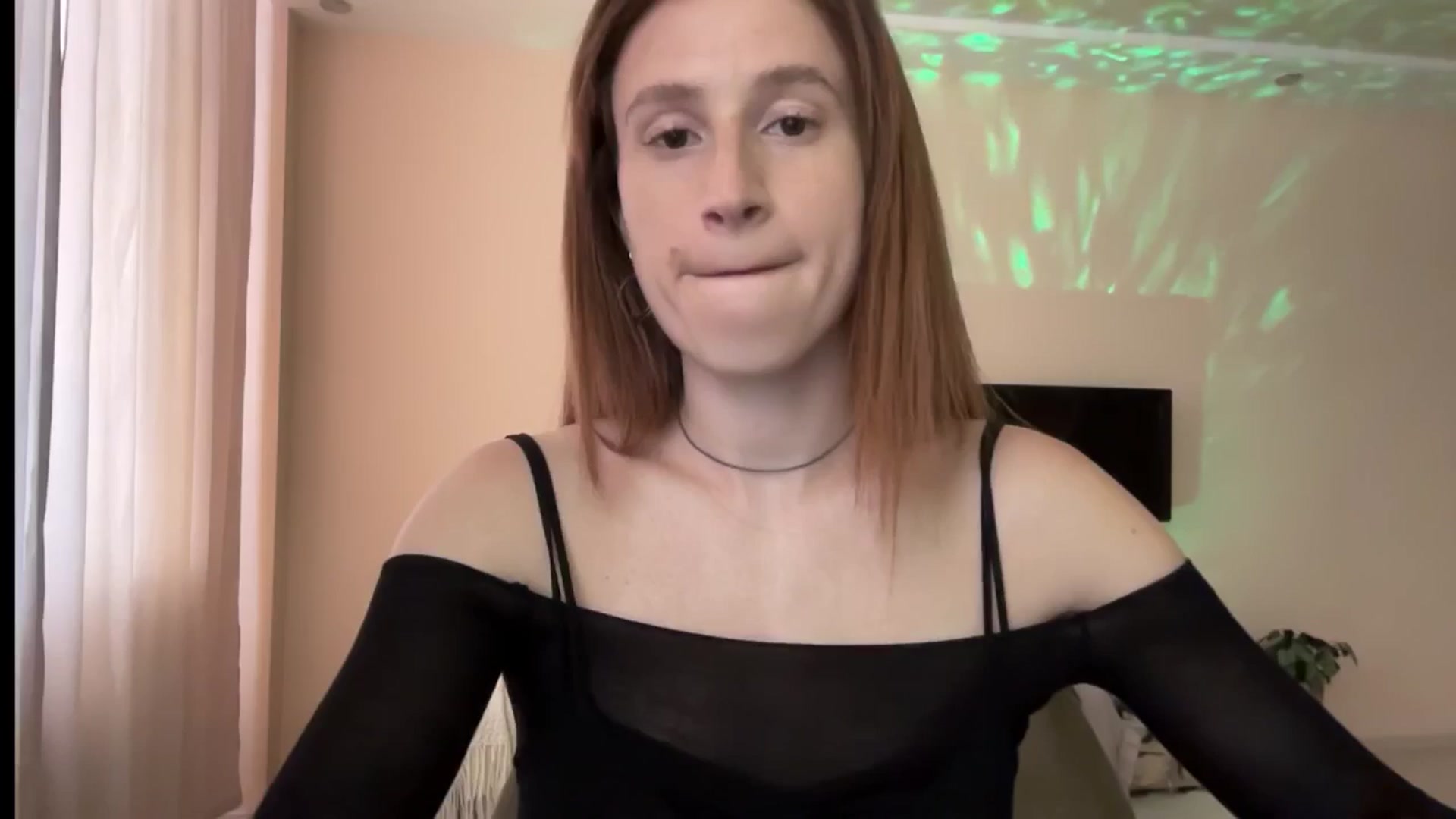 Gallery image thumbnail from LovelyBvnny's myfreecams stream on, 06/27/2024, 08:46 image 5 of 20