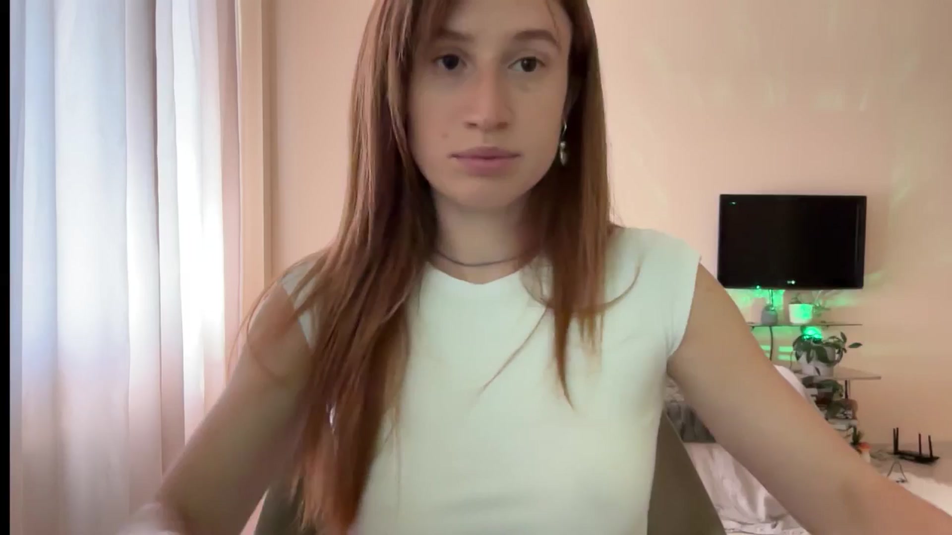 Gallery image thumbnail from LovelyBvnny's myfreecams stream on, 07/09/2024, 08:46 image 8 of 20