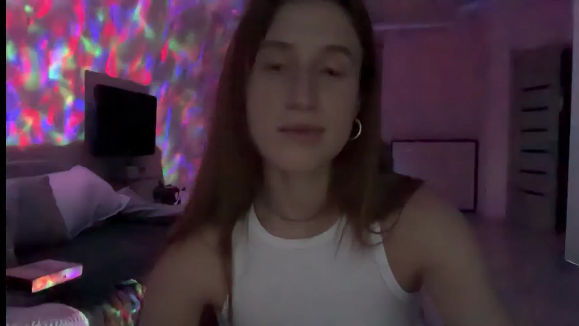 Gallery image thumbnail from LovelyBvnny's myfreecams stream on, 07/09/2024, 18:31 image 19 of 20