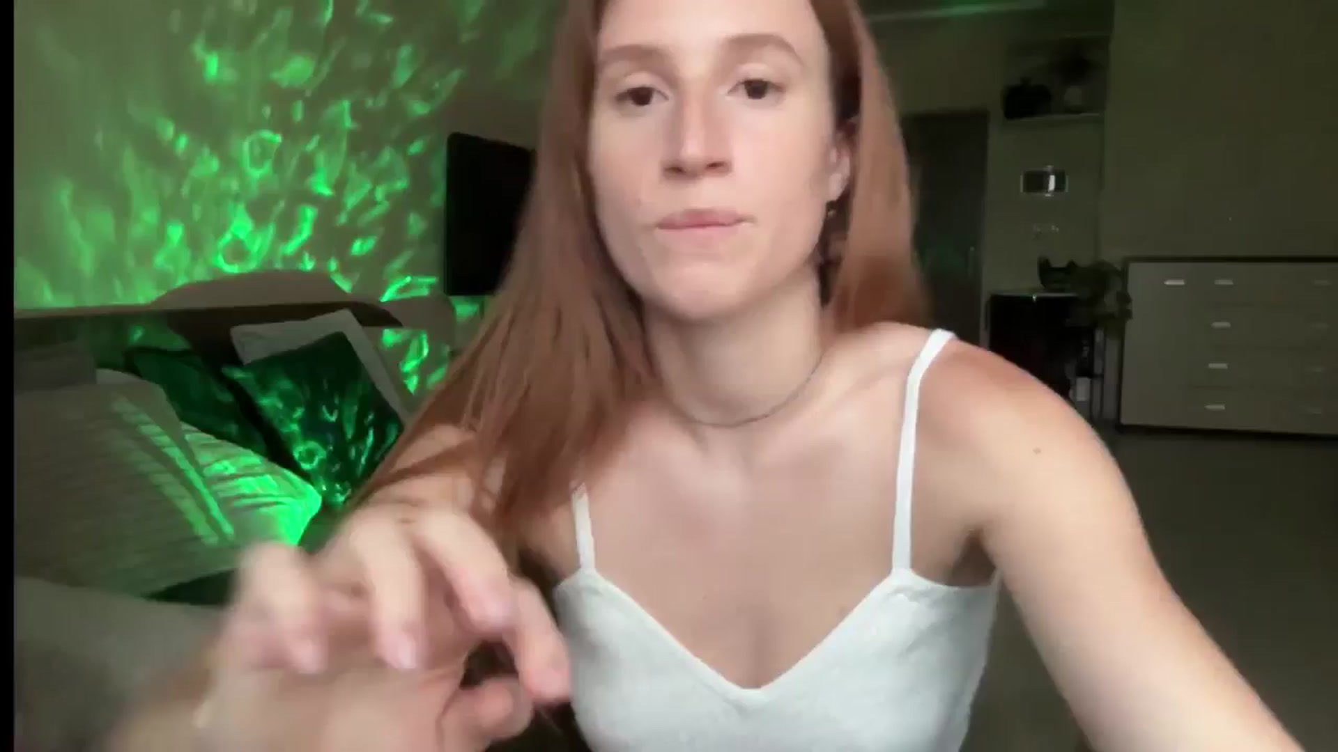 Gallery image thumbnail from LovelyBvnny's myfreecams stream on, 07/16/2024, 17:52 image 18 of 20