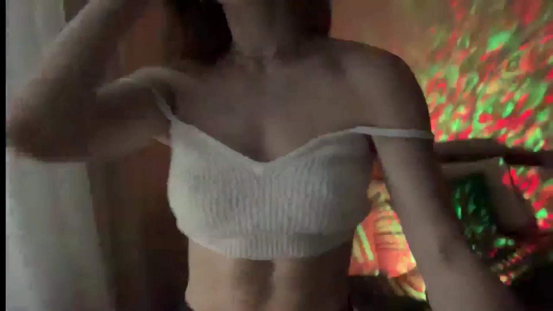 Gallery image thumbnail from LovelyBvnny's myfreecams stream on, 07/16/2024, 17:52 image 19 of 20