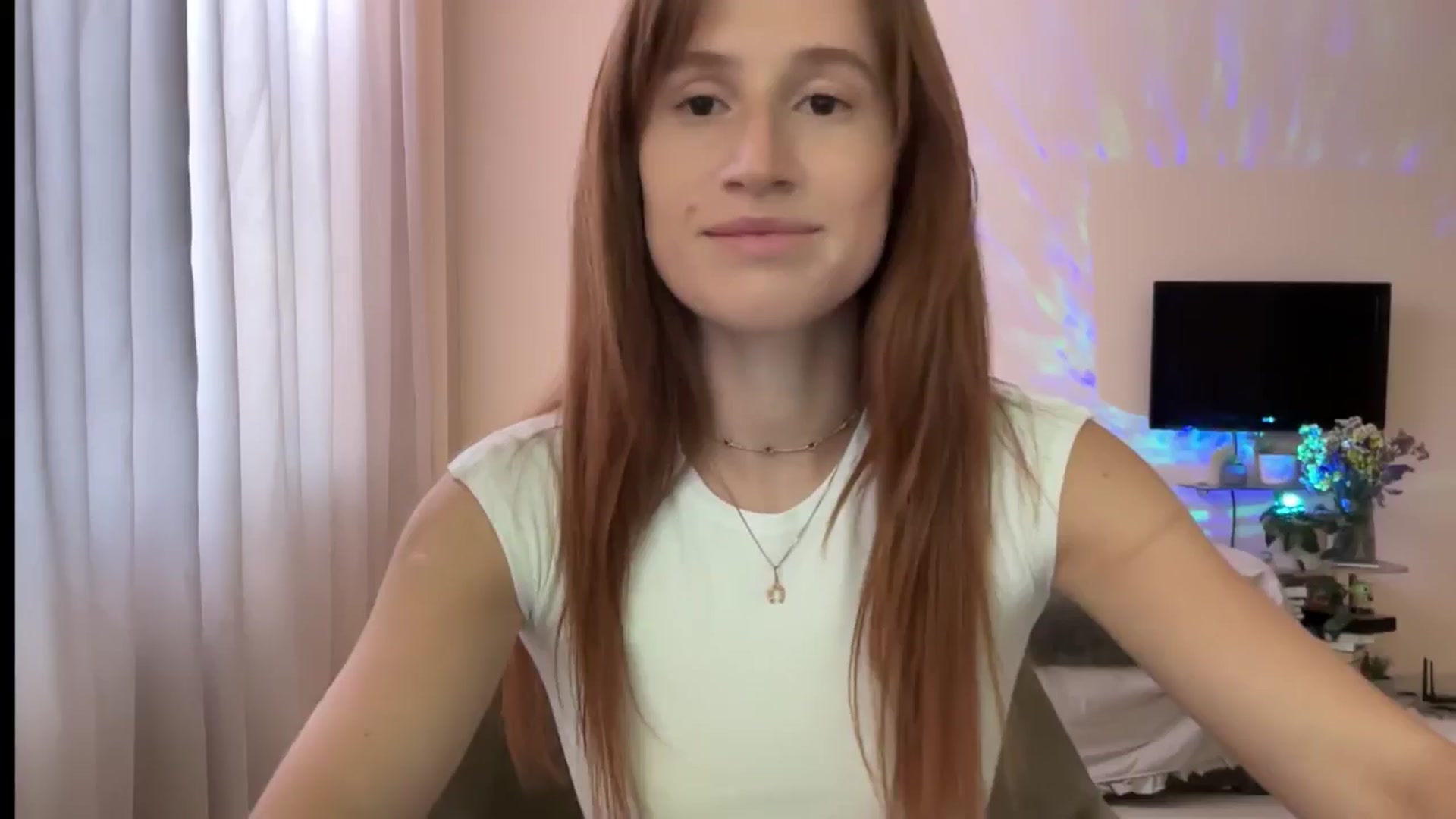 Gallery image thumbnail from LovelyBvnny's myfreecams stream on, 07/27/2024, 12:10 image 16 of 20