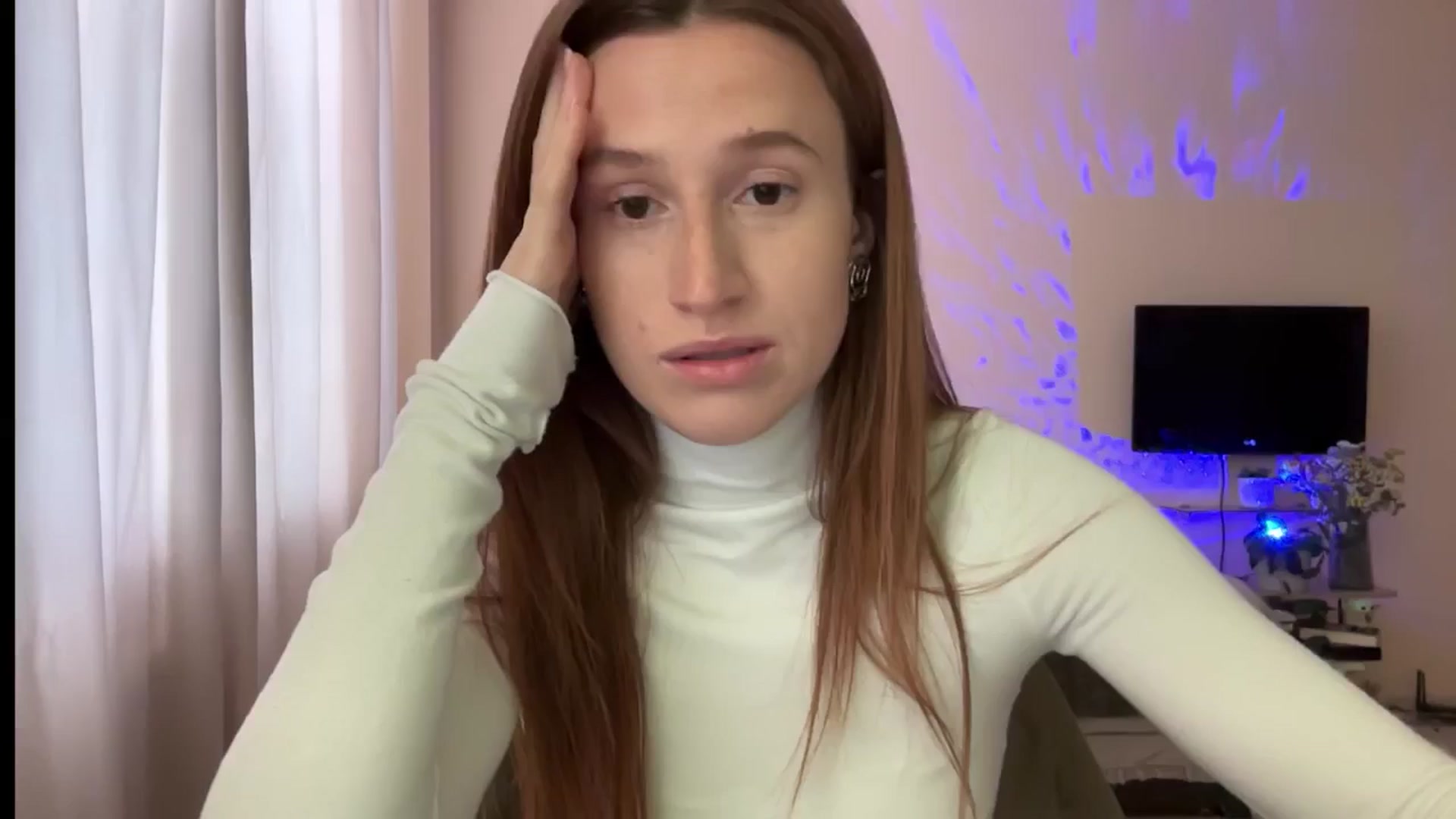 Gallery image thumbnail from LovelyBvnny's myfreecams stream on, 07/30/2024, 11:23 image 13 of 20
