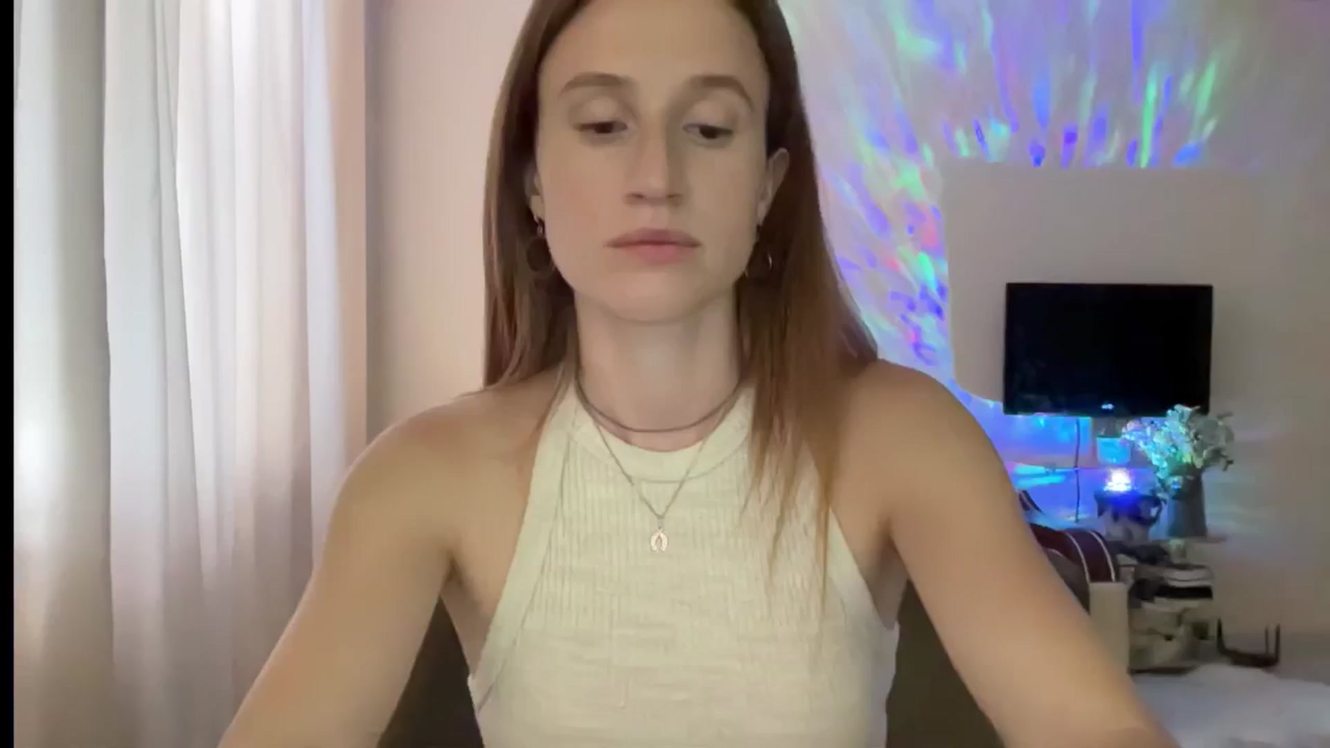 Gallery image thumbnail from LovelyBvnny's myfreecams stream on, 08/05/2024, 16:44 image 19 of 20