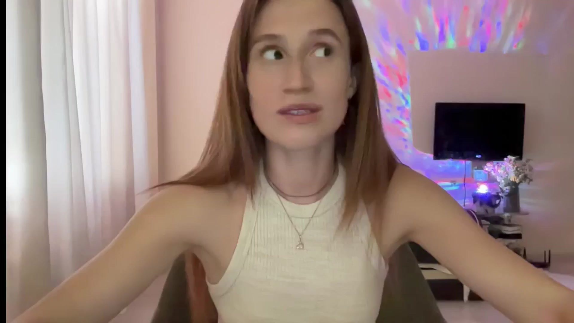 Gallery image thumbnail from LovelyBvnny's myfreecams stream on, 08/05/2024, 16:44 image 20 of 20