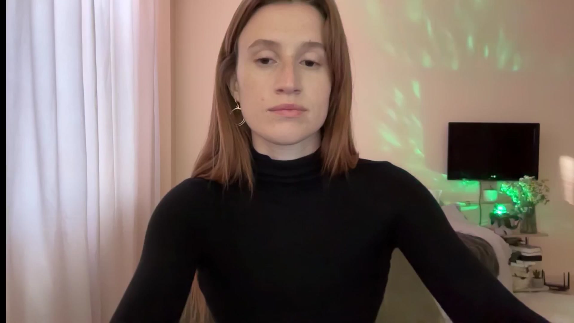 Gallery image thumbnail from LovelyBvnny's myfreecams stream on, 08/09/2024, 17:06 image 3 of 20