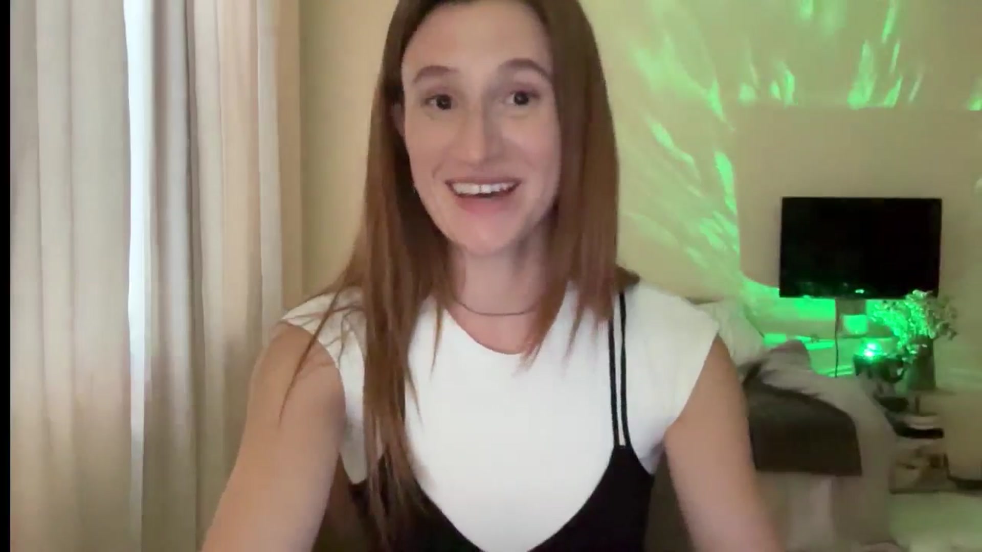 Gallery image thumbnail from LovelyBvnny's myfreecams stream on, 08/10/2024, 16:51 image 6 of 20