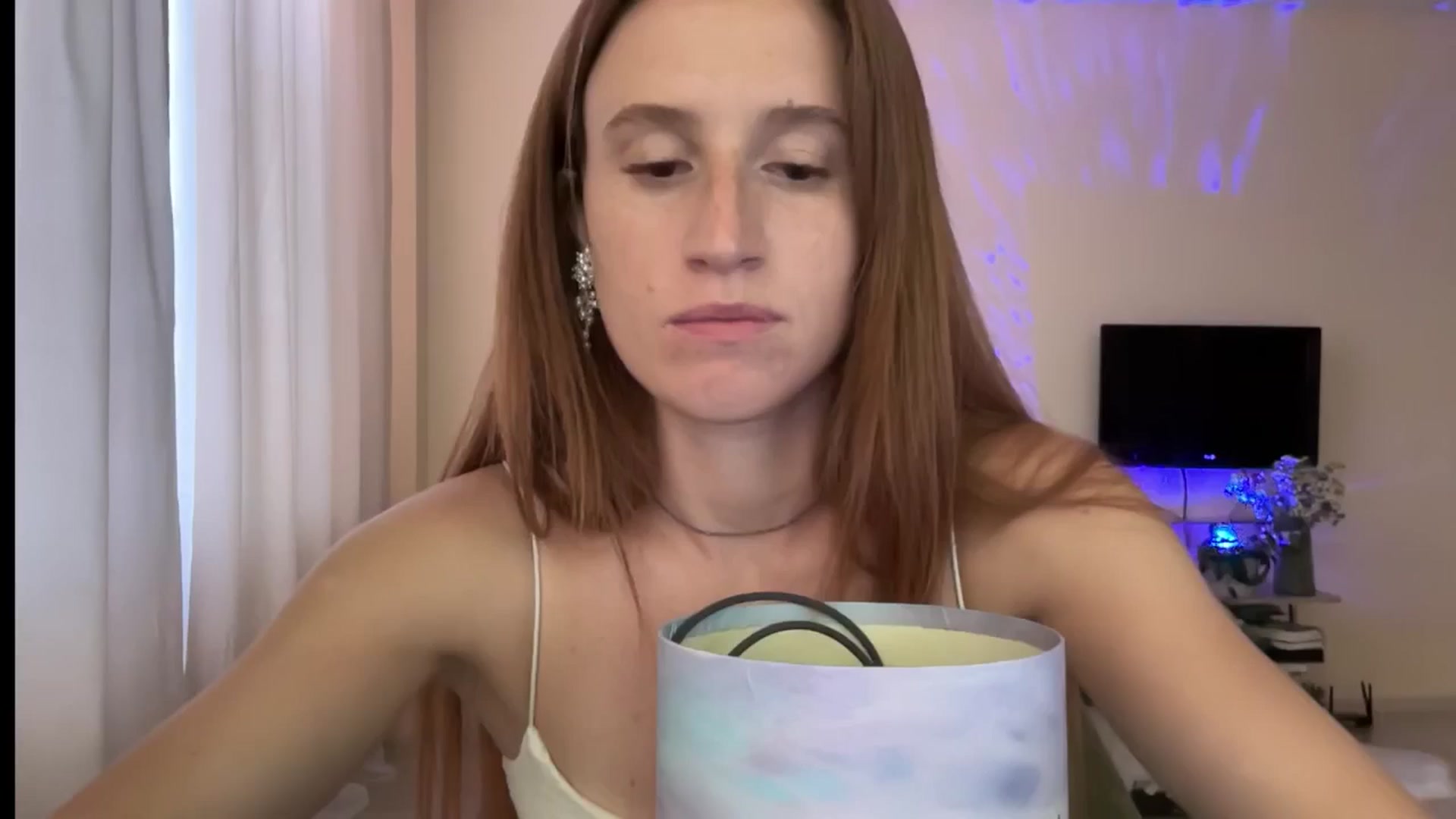 Gallery image thumbnail from LovelyBvnny's myfreecams stream on, 08/12/2024, 16:51 image 6 of 20