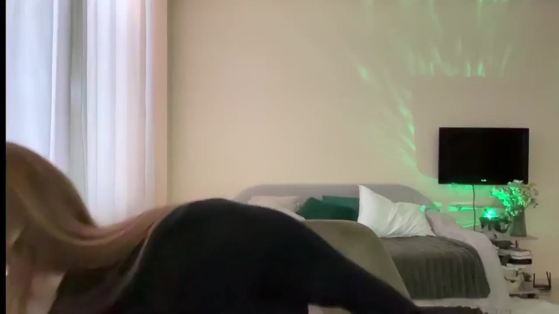 Gallery image thumbnail from LovelyBvnny's myfreecams stream on, 08/14/2024, 15:45 image 8 of 20