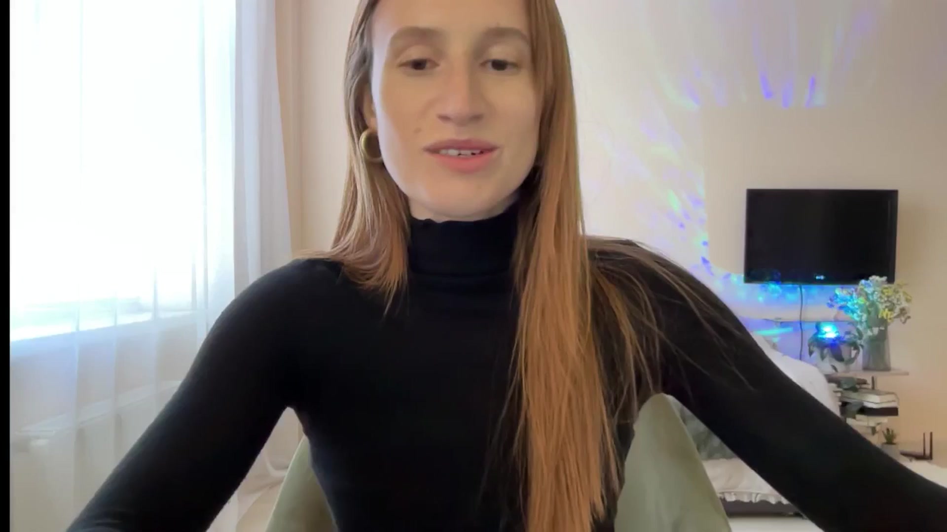 Gallery image thumbnail from LovelyBvnny's myfreecams stream on, 08/20/2024, 14:56 image 10 of 20