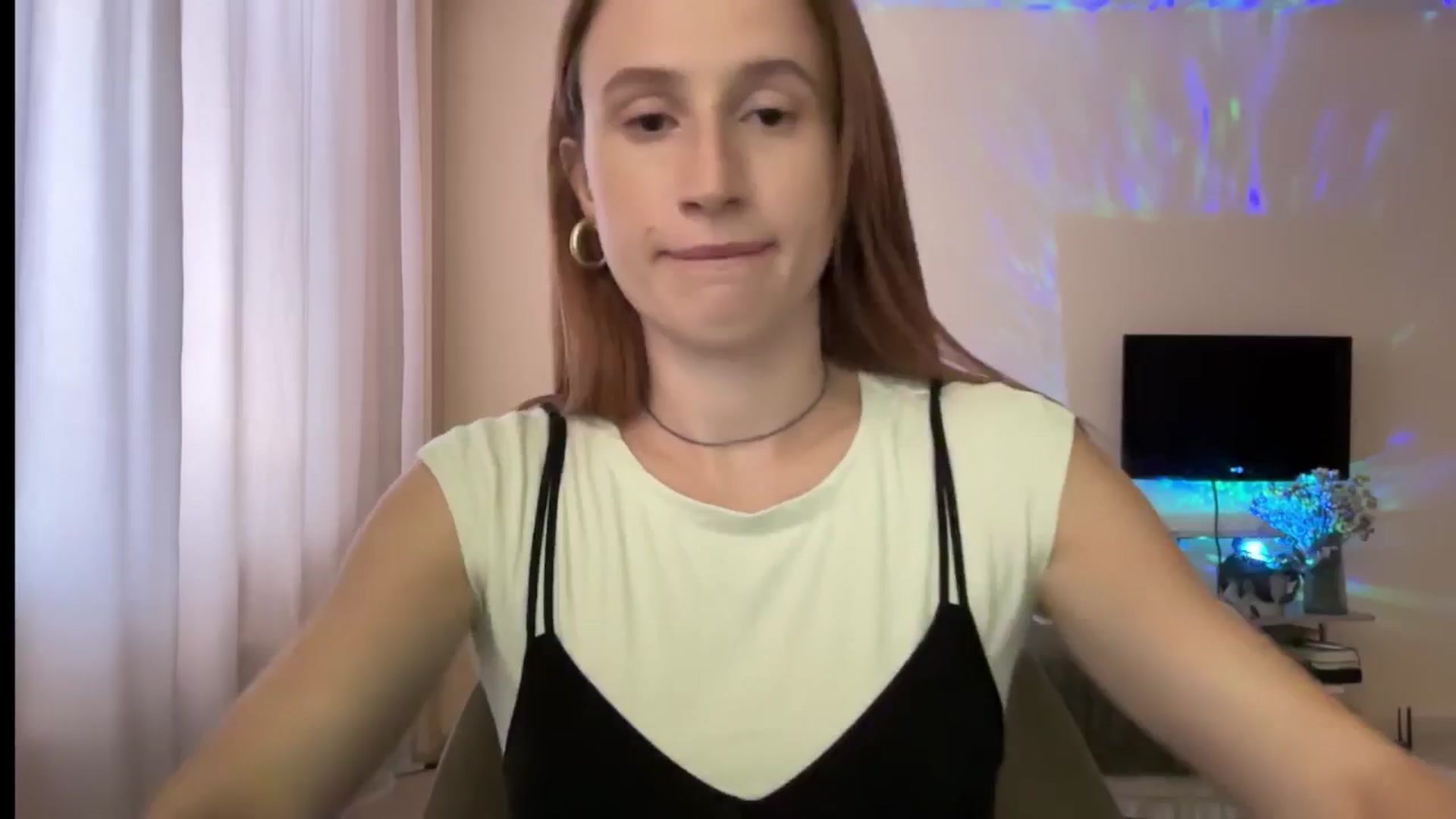 Gallery image thumbnail from LovelyBvnny's myfreecams stream on, 08/23/2024, 14:16 image 3 of 20