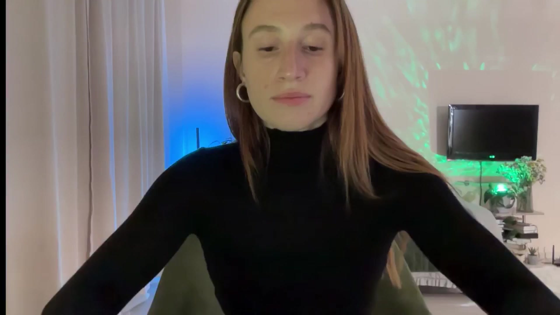 Gallery image thumbnail from LovelyBvnny's myfreecams stream on, 08/23/2024, 17:58 image 19 of 20