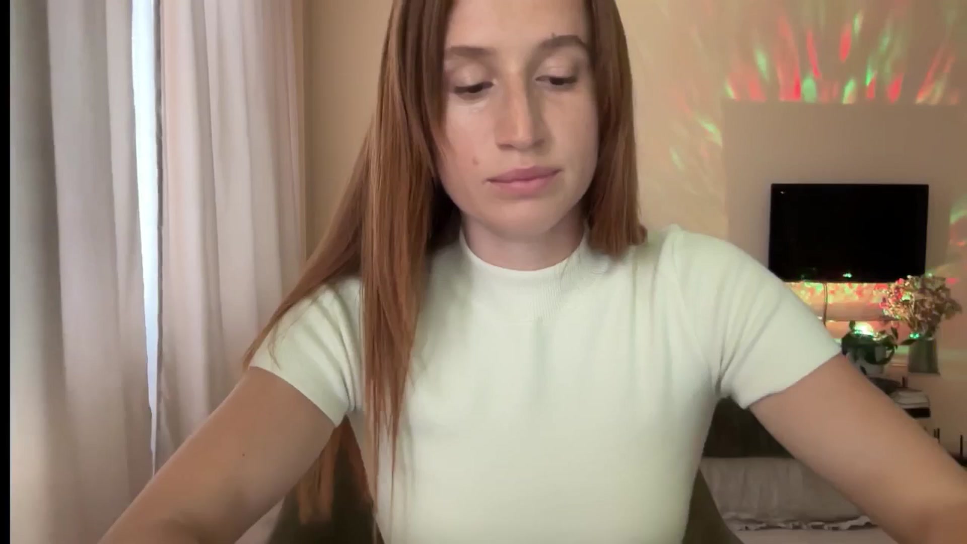 Gallery image thumbnail from LovelyBvnny's myfreecams stream on, 08/27/2024, 14:49 image 10 of 20