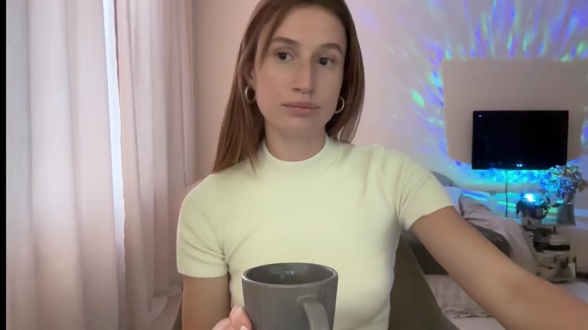 Gallery image thumbnail from LovelyBvnny's myfreecams stream on, 08/27/2024, 14:49 image 14 of 20
