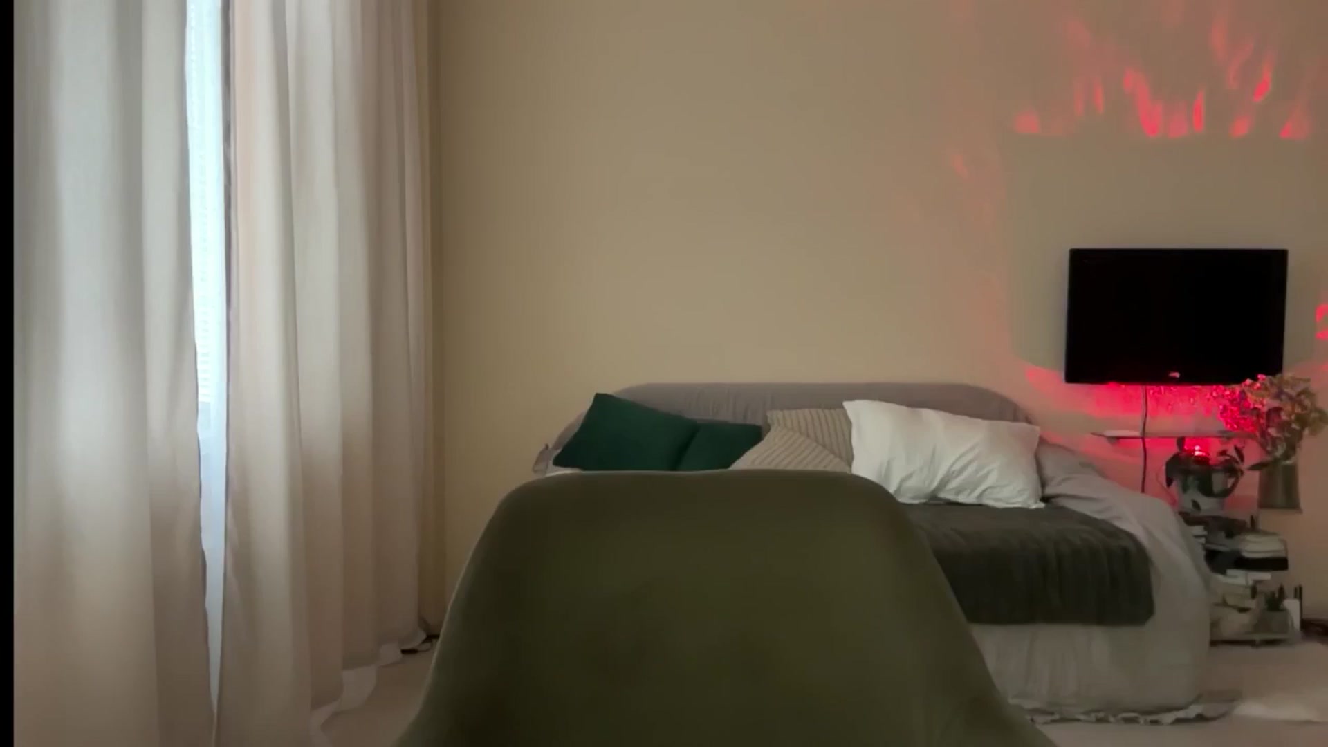 Gallery image thumbnail from LovelyBvnny's myfreecams stream on, 08/27/2024, 14:49 image 6 of 20
