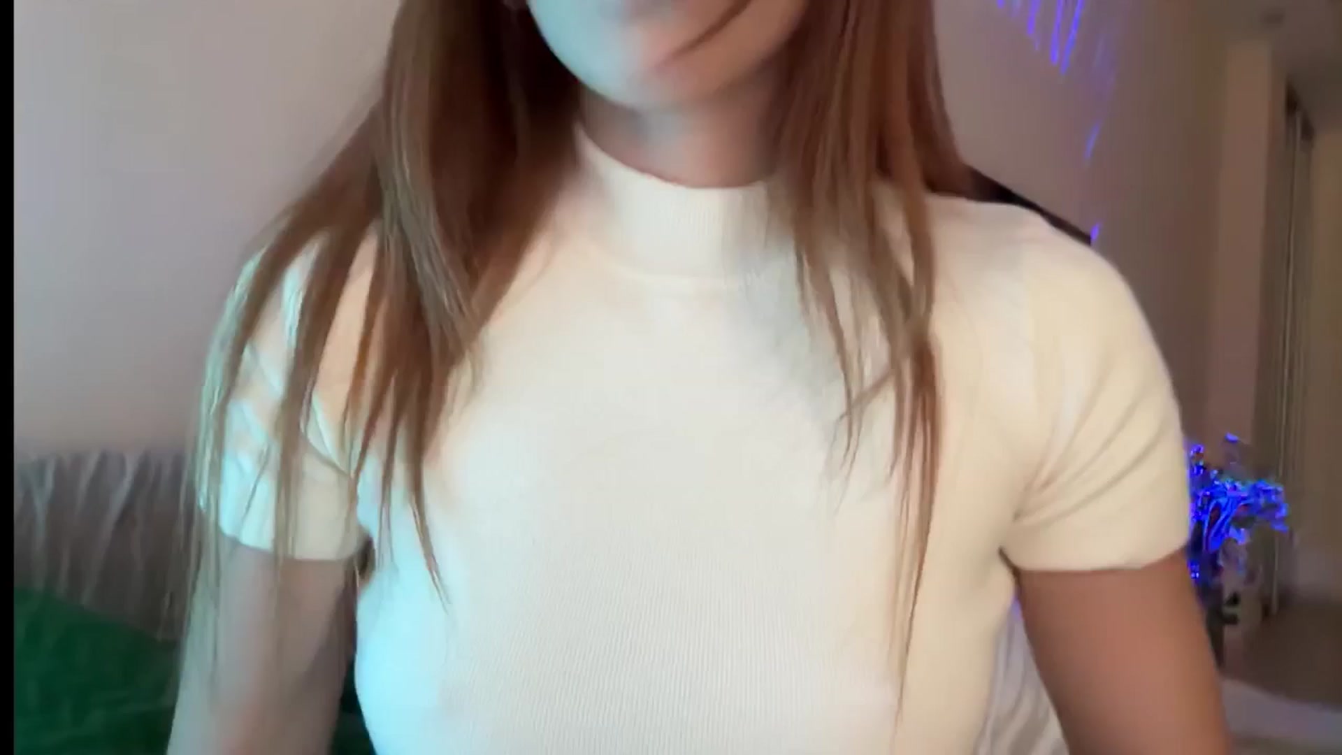 Gallery image thumbnail from LovelyBvnny's myfreecams stream on, 08/27/2024, 15:39 image 13 of 20
