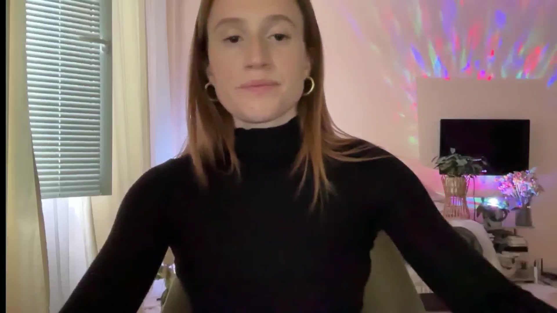 Gallery image thumbnail from LovelyBvnny's myfreecams stream on, 09/04/2024, 15:38 image 15 of 20