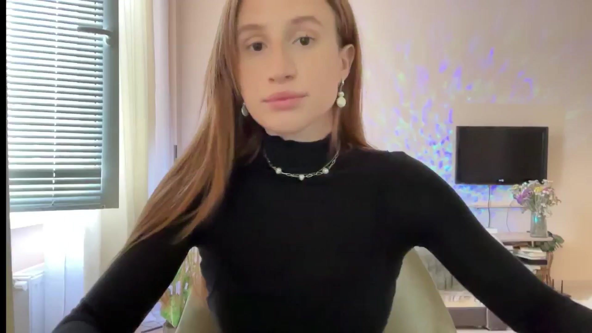 Gallery image thumbnail from LovelyBvnny's myfreecams stream on, 09/17/2024, 13:57 image 3 of 20