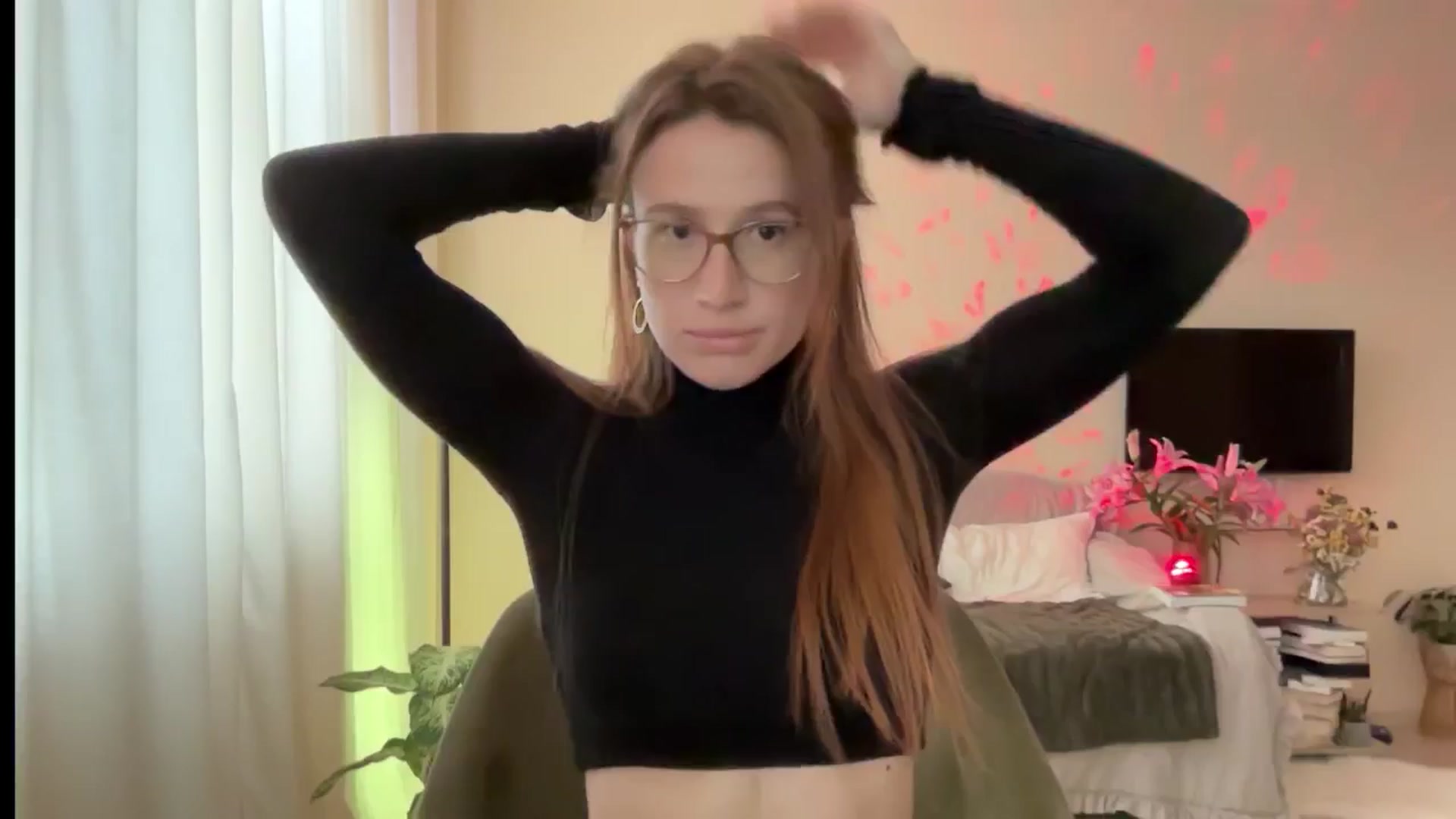 Gallery image thumbnail from LovelyBvnny's myfreecams stream on, 09/21/2024, 13:28 image 18 of 20