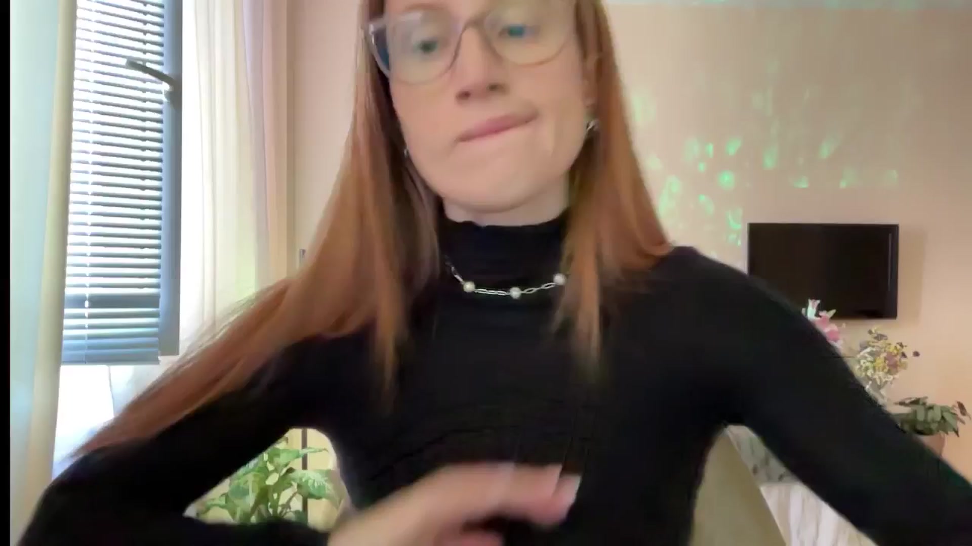 Gallery image thumbnail from LovelyBvnny's myfreecams stream on, 09/22/2024, 16:20 image 1 of 20