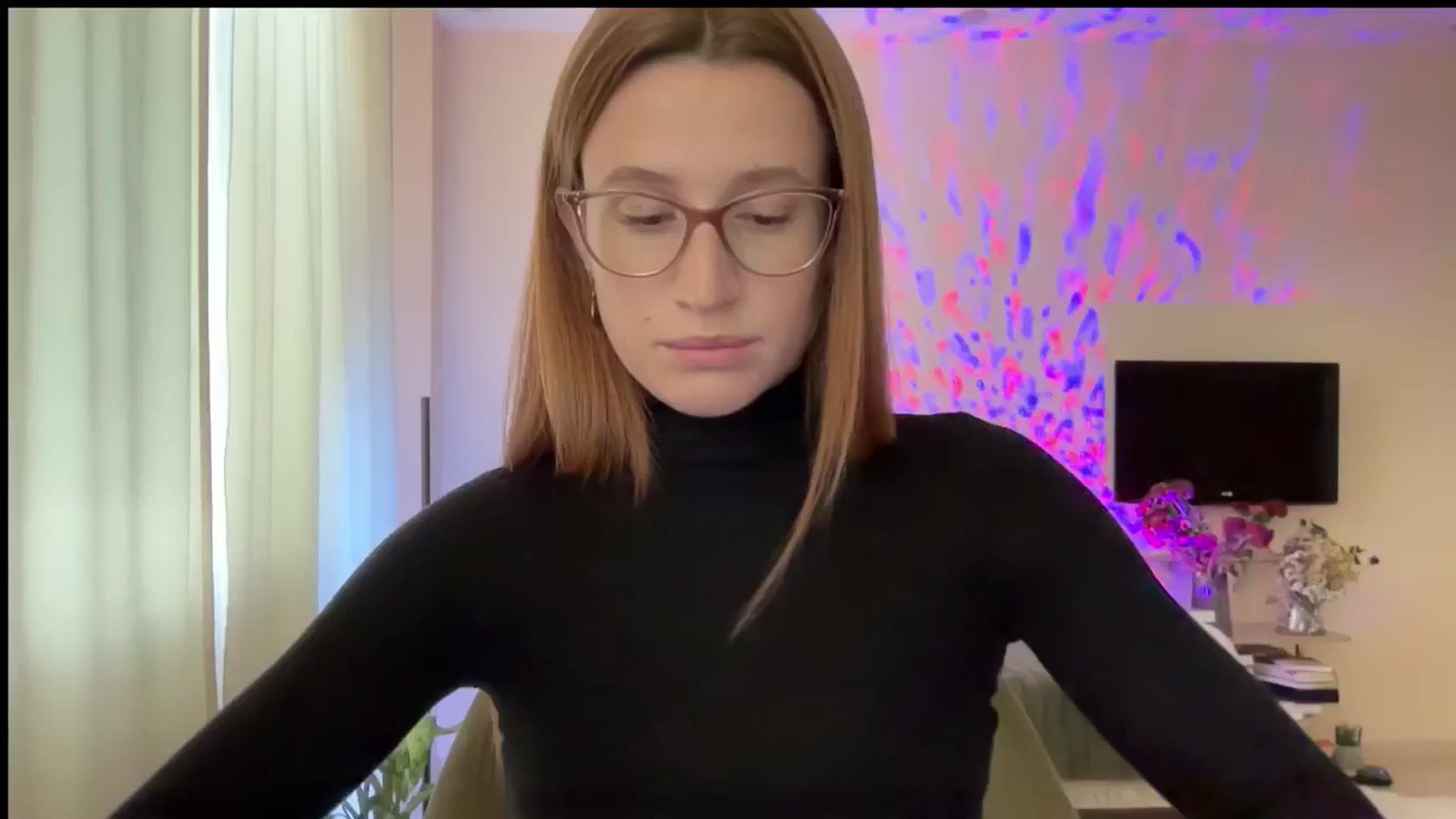 Gallery image thumbnail from LovelyBvnny's myfreecams stream on, 10/01/2024, 14:00 image 2 of 20