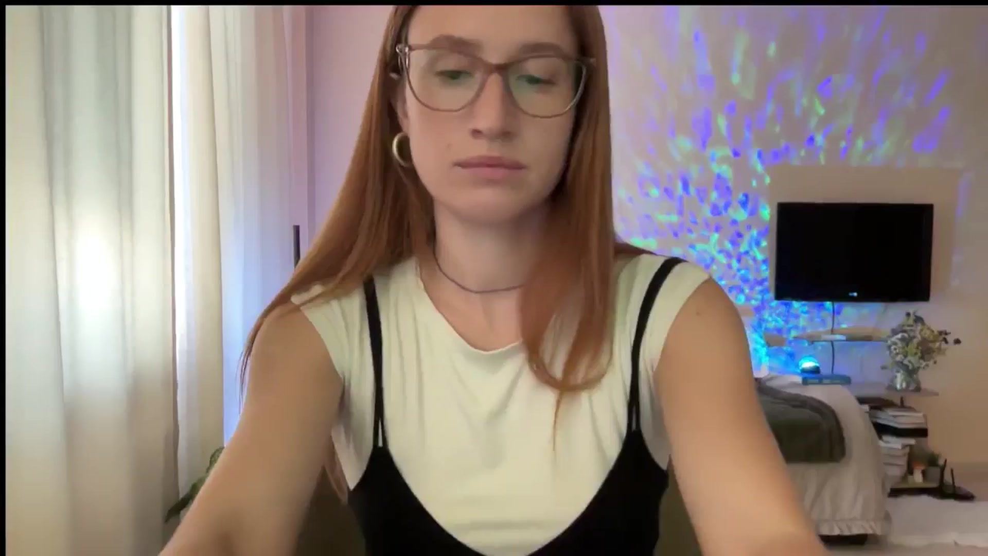 Gallery image thumbnail from LovelyBvnny's myfreecams stream on, 10/03/2024, 12:58 image 5 of 20