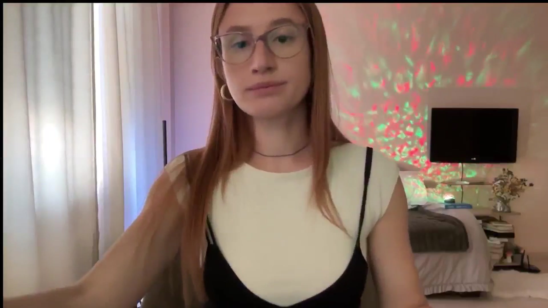 Gallery image thumbnail from LovelyBvnny's myfreecams stream on, 10/03/2024, 12:58 image 12 of 20