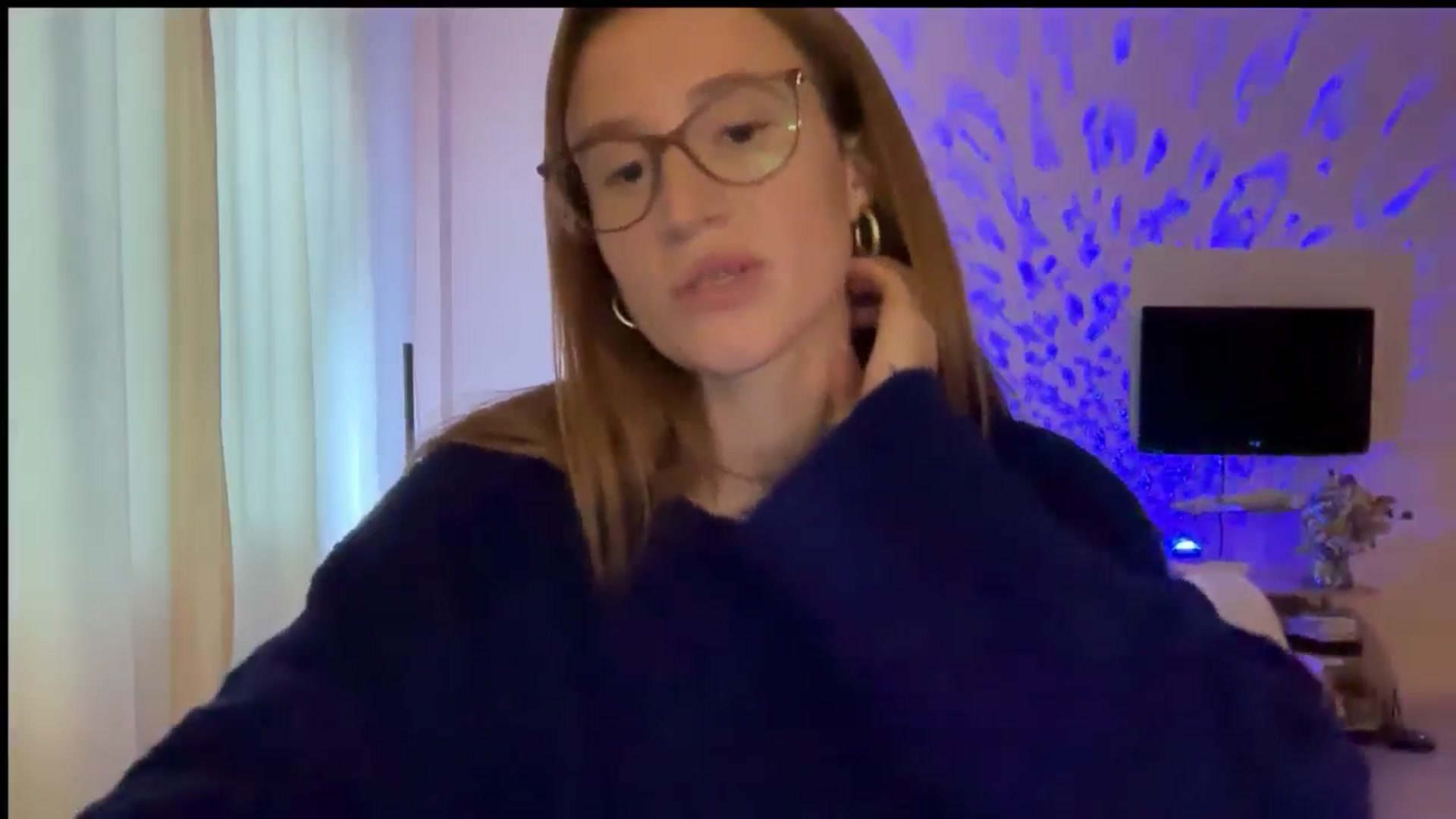 Gallery image thumbnail from LovelyBvnny's myfreecams stream on, 10/05/2024, 15:30 image 14 of 20