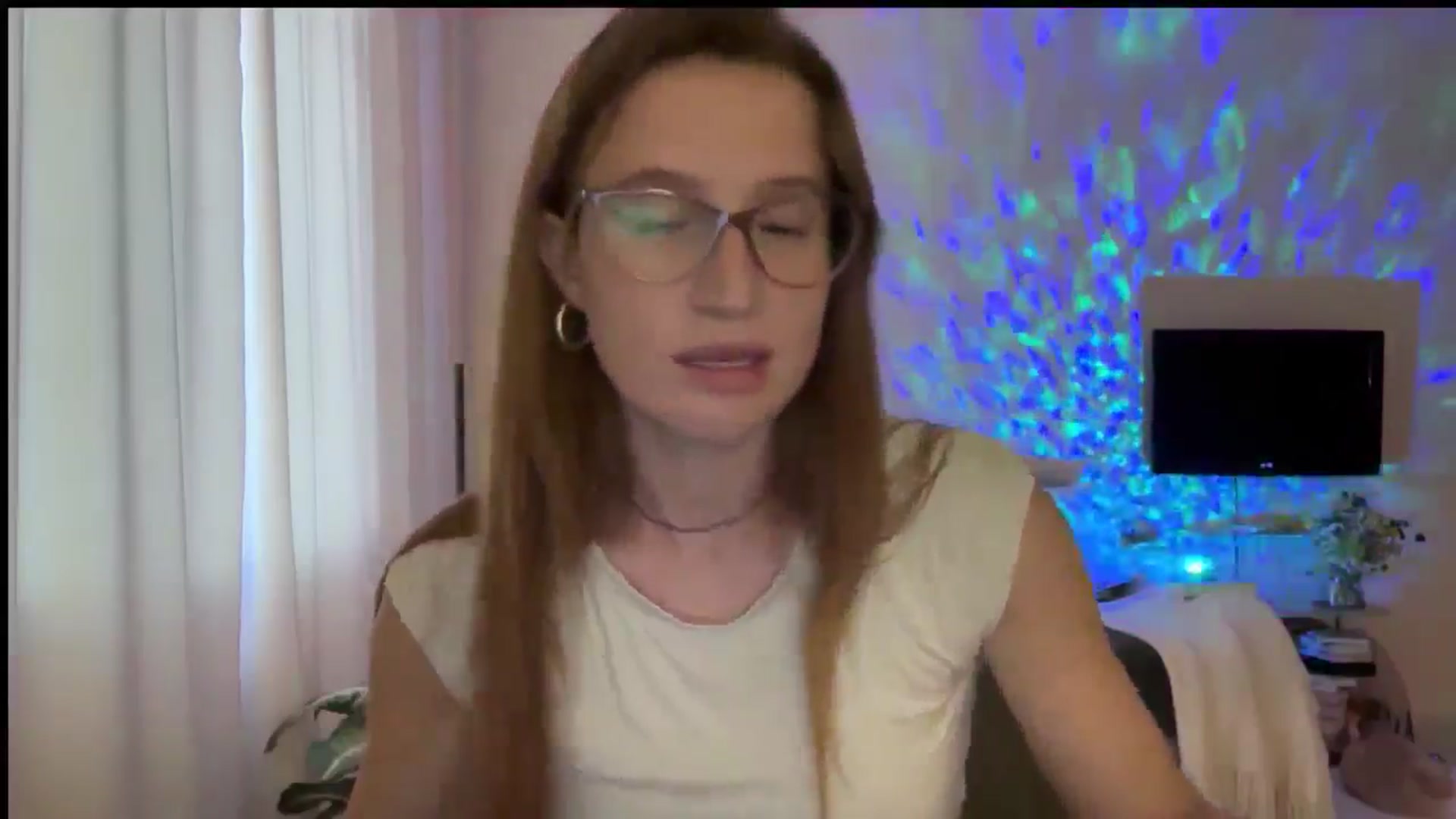 Gallery image thumbnail from LovelyBvnny's myfreecams stream on, 10/07/2024, 15:52 image 15 of 20