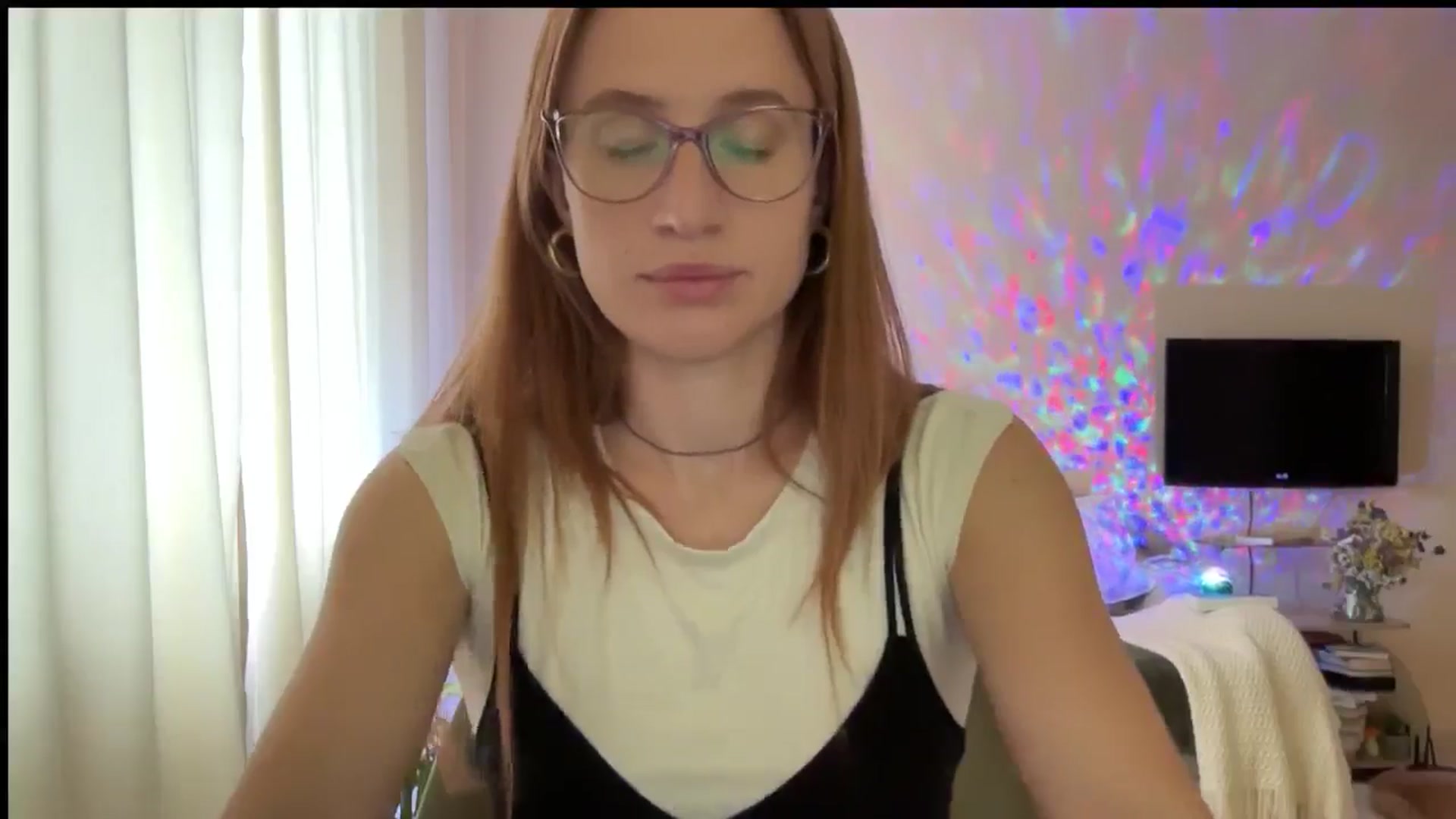 Gallery image thumbnail from LovelyBvnny's myfreecams stream on, 10/07/2024, 15:52 image 2 of 20