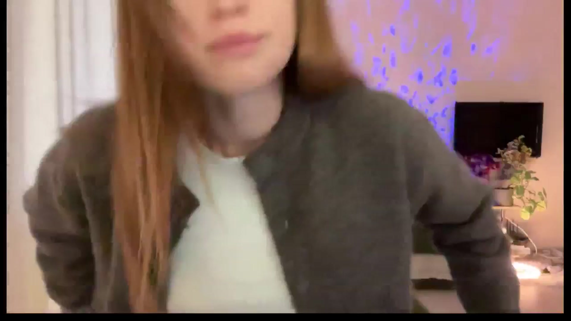 Gallery image thumbnail from LovelyBvnny's myfreecams stream on, 12/01/2024, 14:06 image 17 of 20