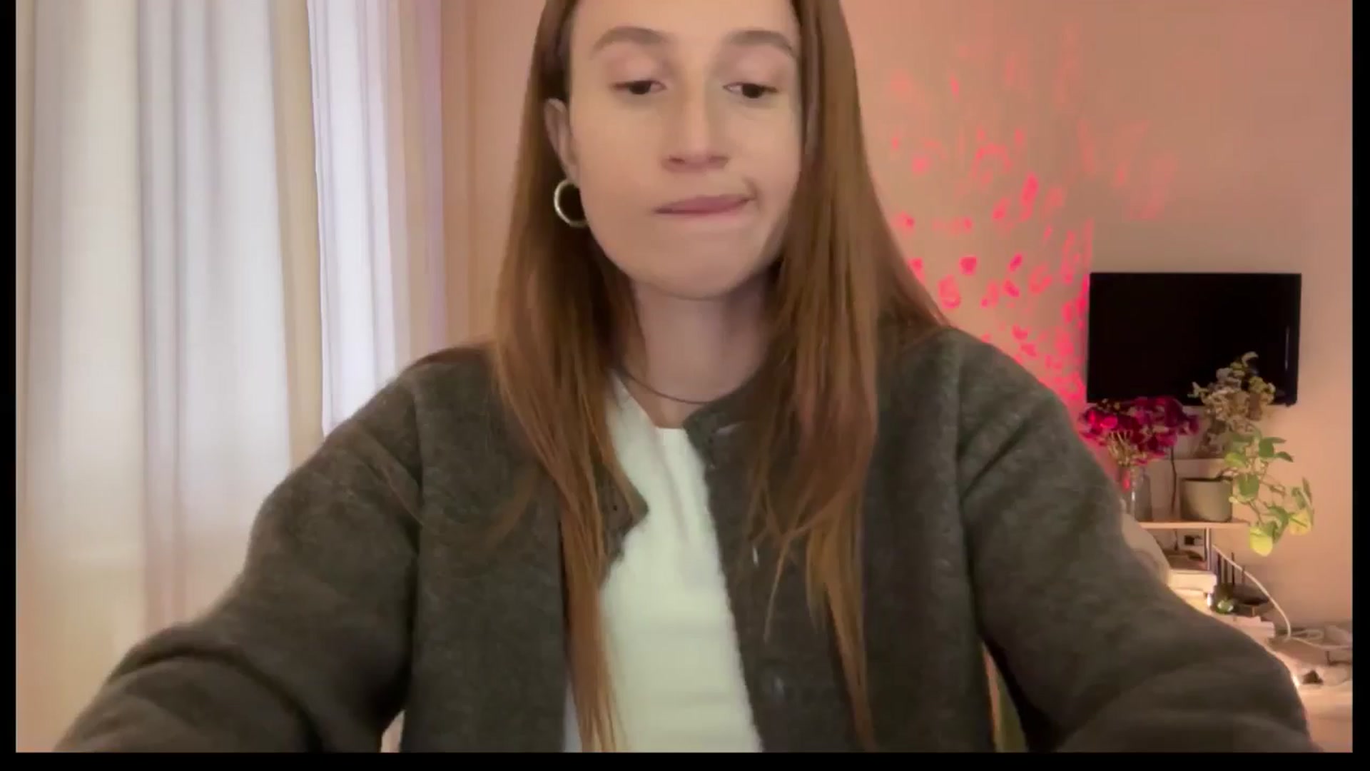 Gallery image thumbnail from LovelyBvnny's myfreecams stream on, 12/01/2024, 14:06 image 9 of 20