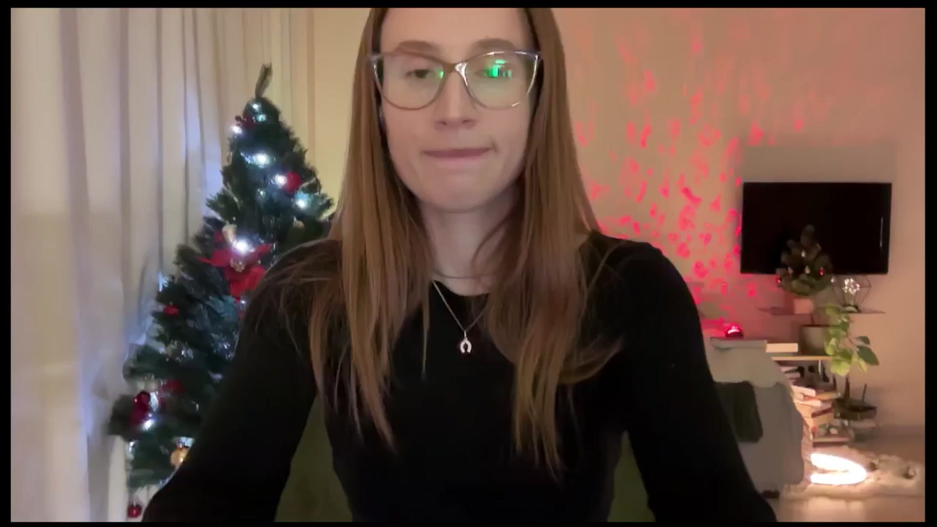 Gallery image thumbnail from LovelyBvnny's myfreecams stream on, 12/23/2024, 17:46 image 13 of 20