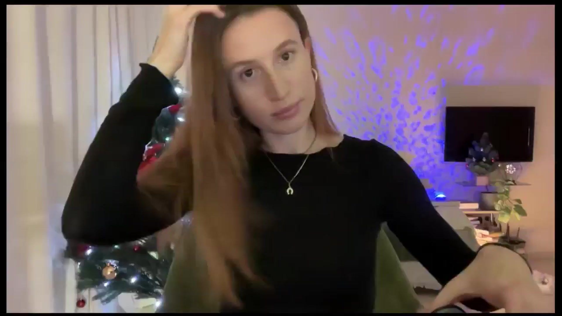 Gallery image thumbnail from LovelyBvnny's myfreecams stream on, 12/23/2024, 17:46 image 11 of 20