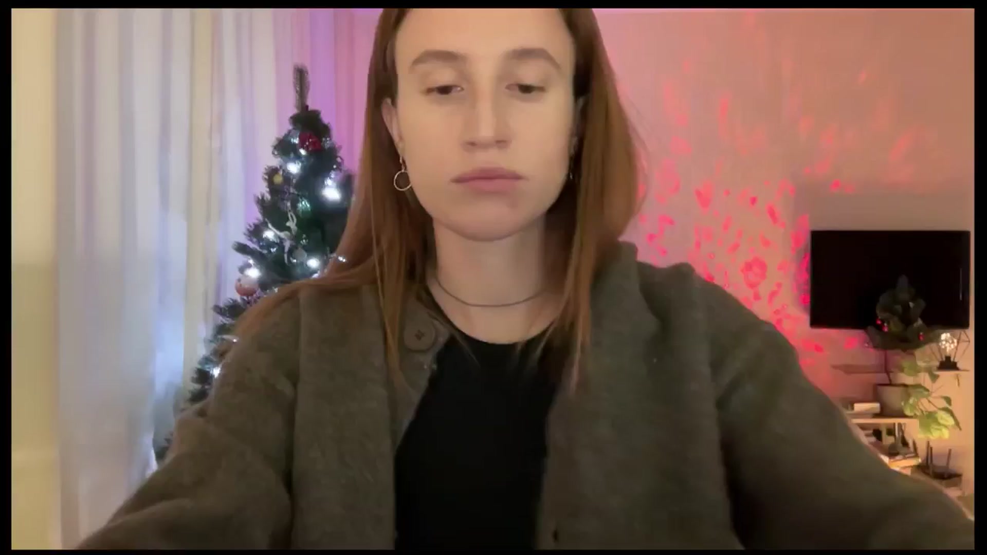 Gallery image thumbnail from LovelyBvnny's myfreecams stream on, 12/25/2024, 14:19 image 1 of 20