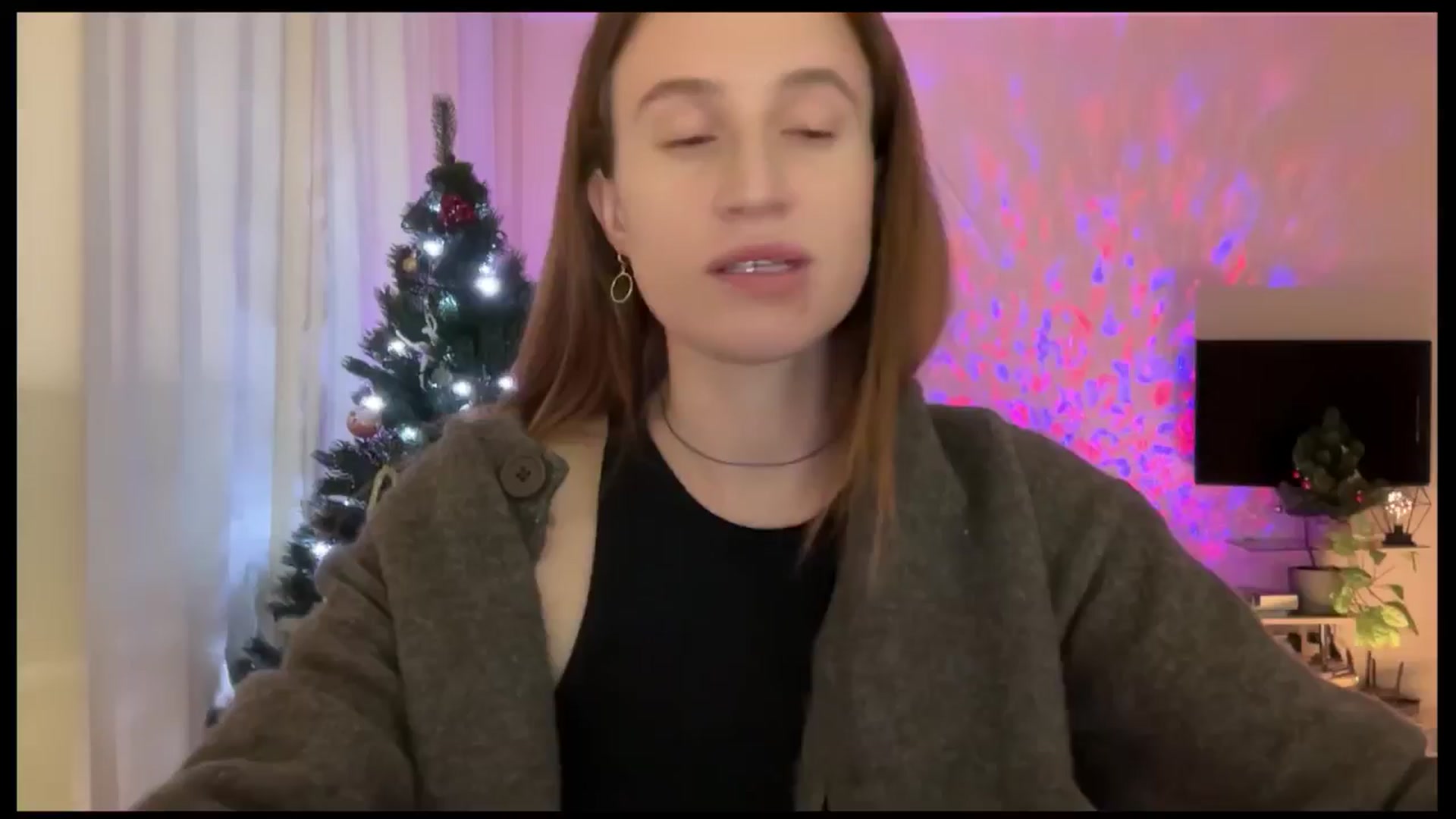 Gallery image thumbnail from LovelyBvnny's myfreecams stream on, 12/25/2024, 14:19 image 3 of 20