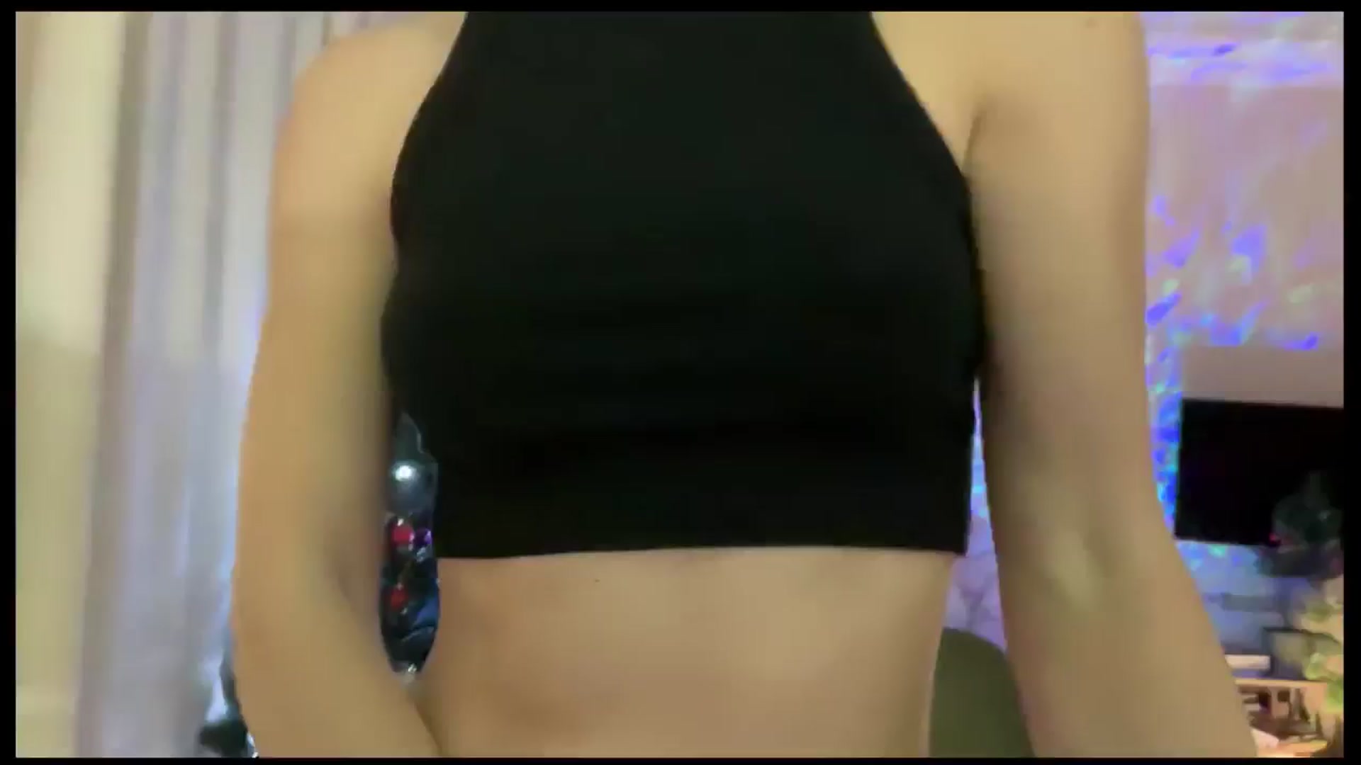Gallery image thumbnail from LovelyBvnny's myfreecams stream on, 12/25/2024, 15:38 image 5 of 20