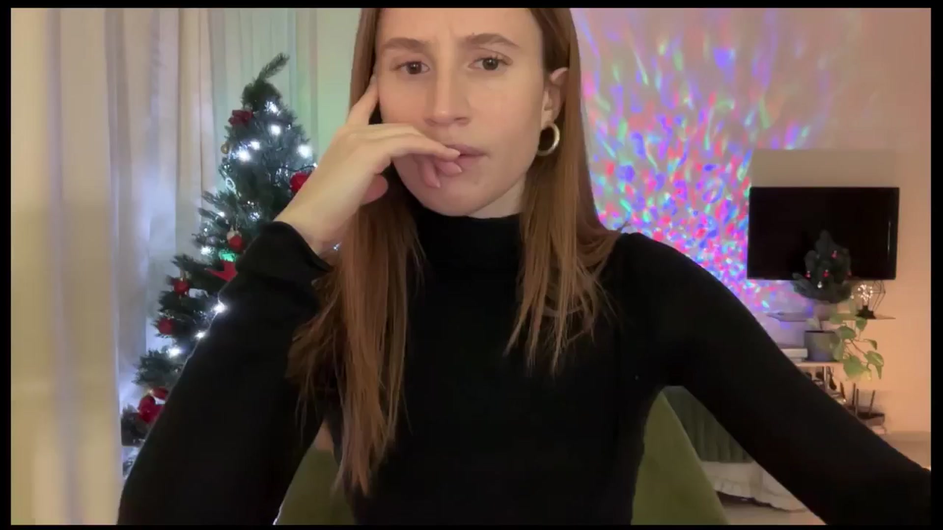 Gallery image thumbnail from LovelyBvnny's myfreecams stream on, 12/28/2024, 16:24 image 18 of 20