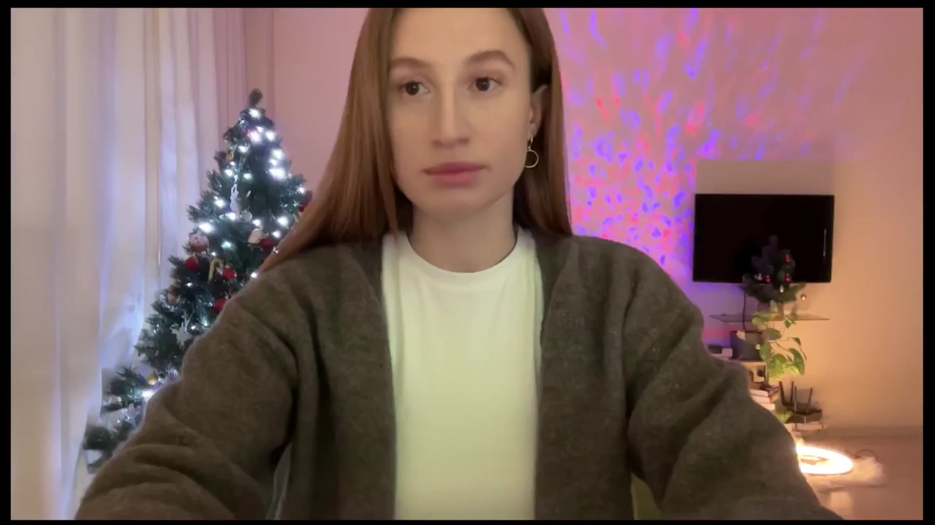 Gallery image thumbnail from LovelyBvnny's myfreecams stream on, 01/02/2025, 16:22 image 1 of 20