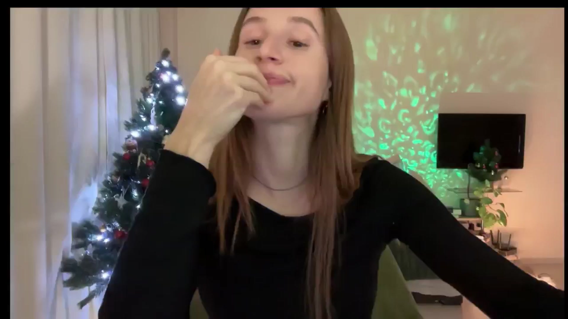 Gallery image thumbnail from LovelyBvnny's myfreecams stream on, 01/02/2025, 18:13 image 6 of 20