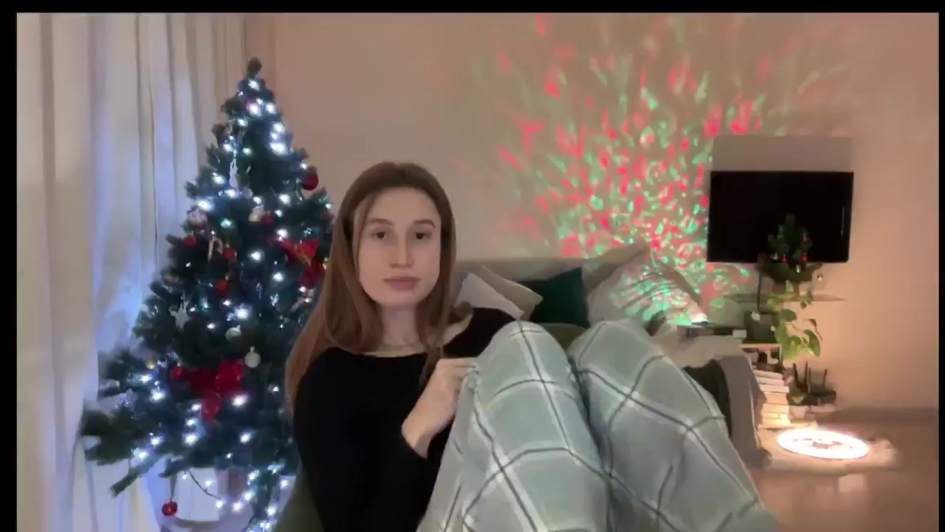 Gallery image thumbnail from LovelyBvnny's myfreecams stream on, 01/02/2025, 18:13 image 19 of 20