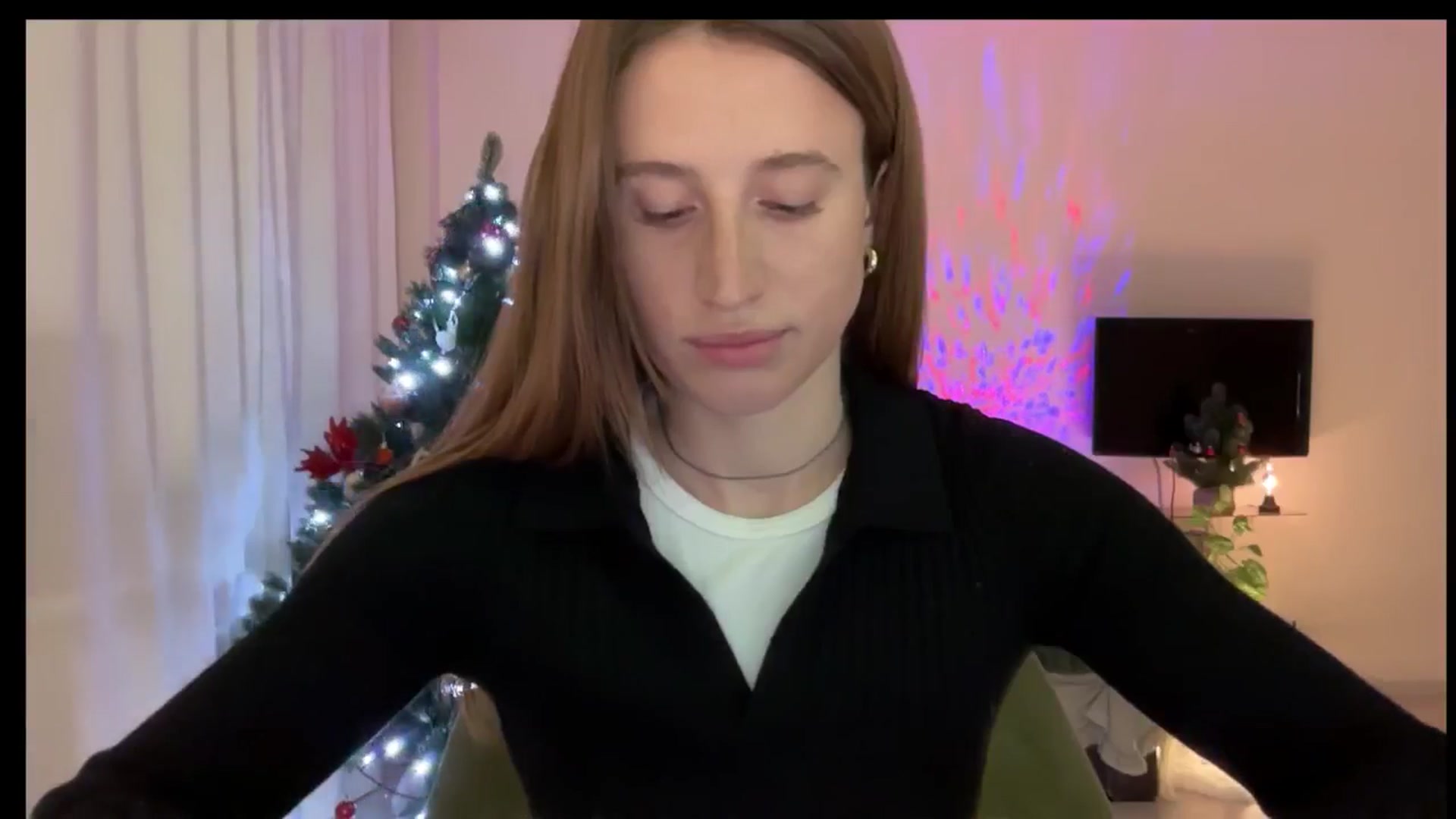 Gallery image thumbnail from LovelyBvnny's myfreecams stream on, 01/04/2025, 18:07 image 19 of 20