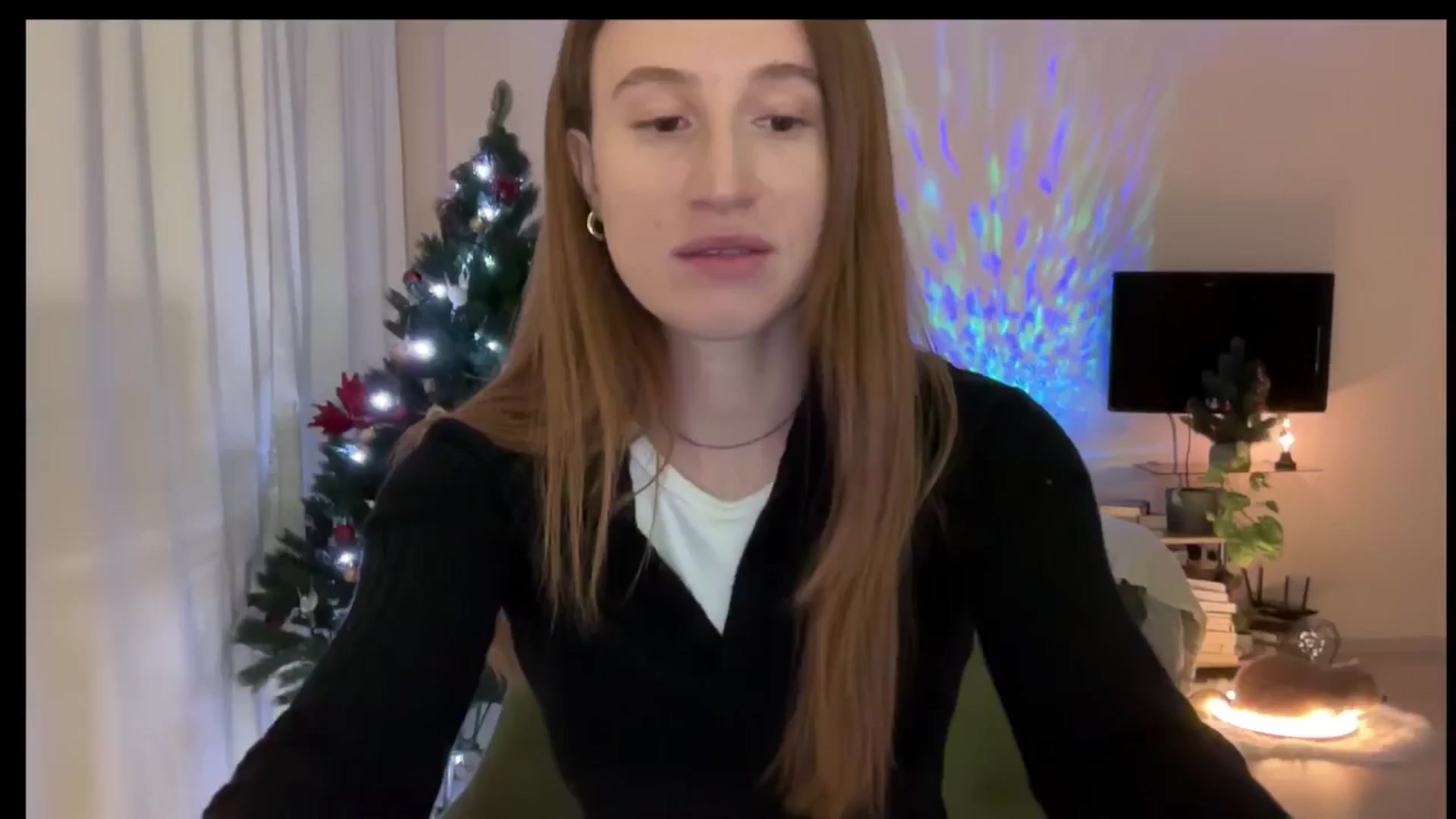 Gallery image thumbnail from LovelyBvnny's myfreecams stream on, 01/04/2025, 18:07 image 4 of 20