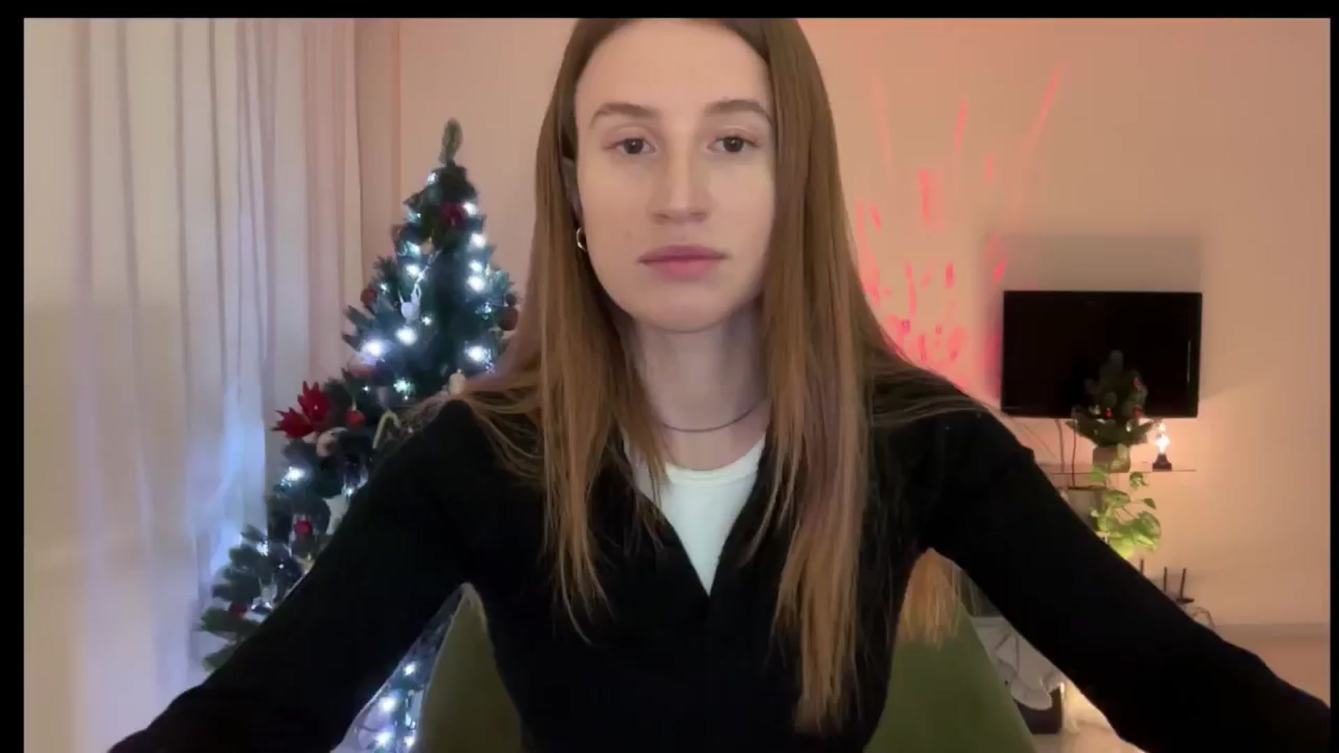Gallery image thumbnail from LovelyBvnny's myfreecams stream on, 01/04/2025, 18:07 image 15 of 20