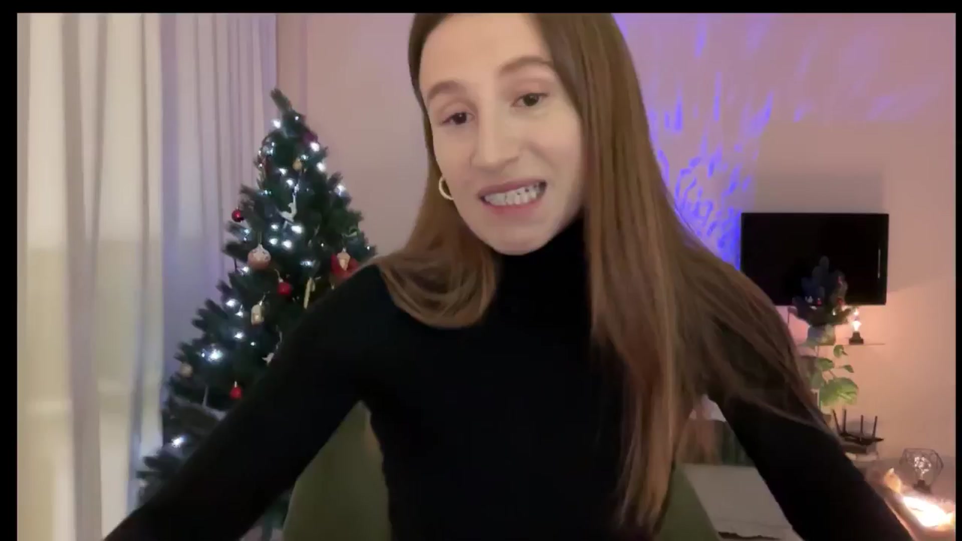 Gallery image thumbnail from LovelyBvnny's myfreecams stream on, 01/05/2025, 16:05 image 7 of 20