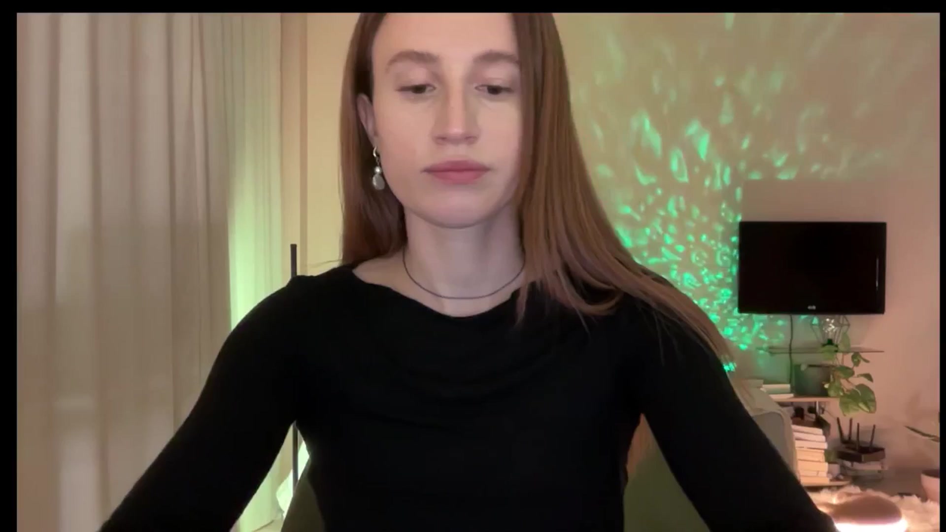 Gallery image thumbnail from LovelyBvnny's myfreecams stream on, 01/09/2025, 15:39 image 17 of 20