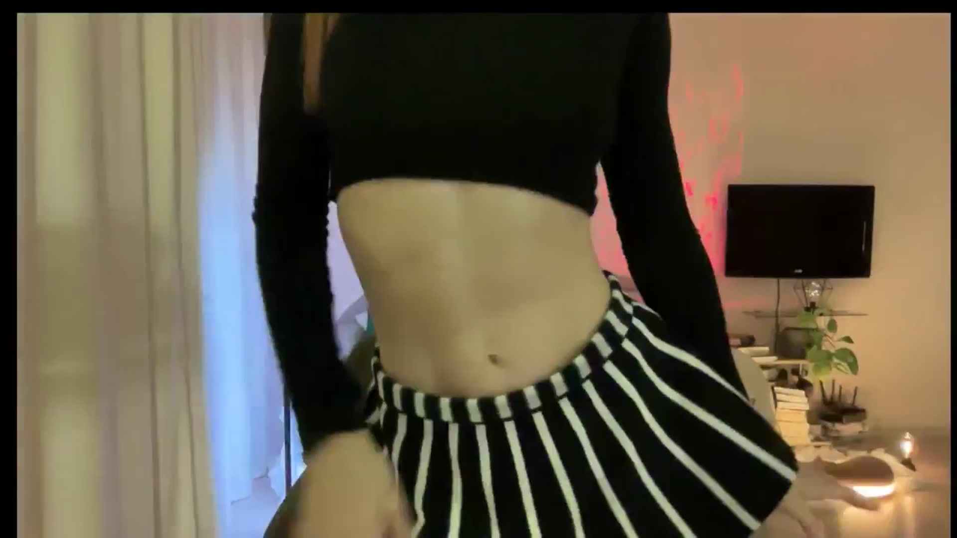 Gallery image thumbnail from LovelyBvnny's myfreecams stream on, 01/11/2025, 16:07 image 16 of 20